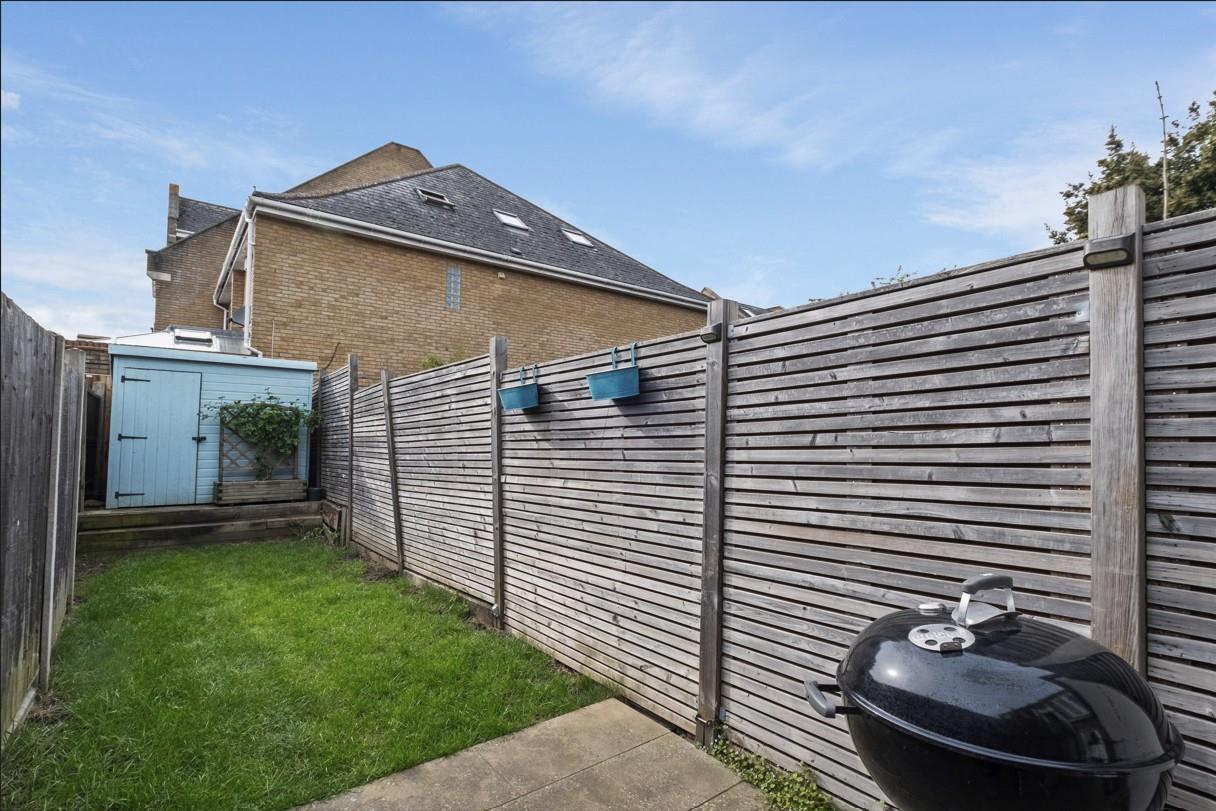 Property Image c5a3f9d8-6249-42be-8b28-76a20b366033