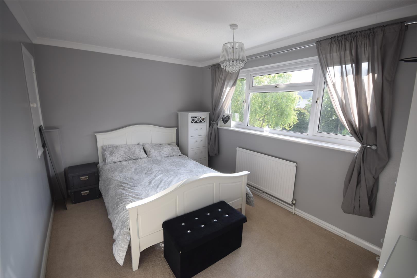 Property Image c5a9cf8e-dd52-4e47-8a5a-44dbfd35f77e