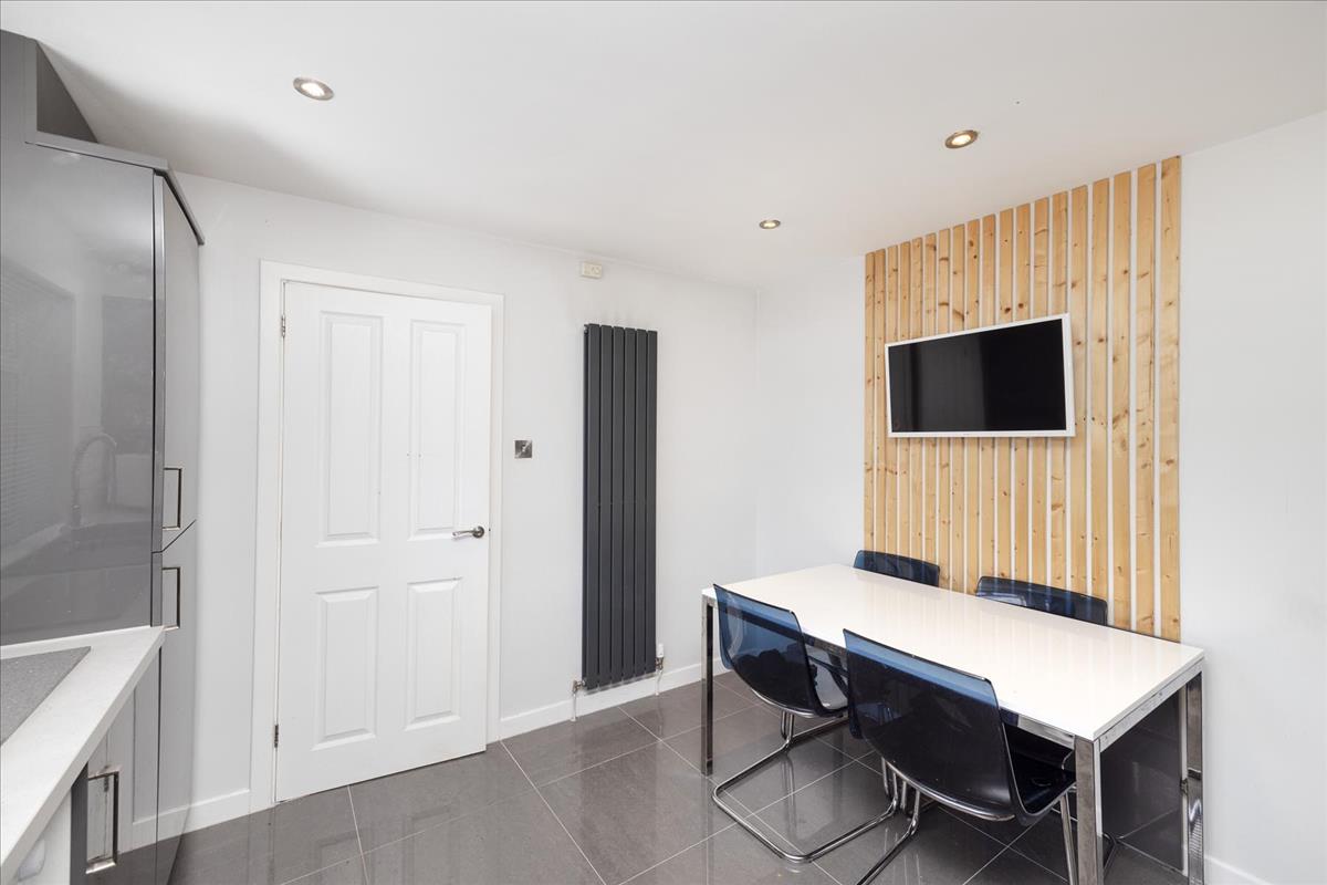 Property Image c5c5f264-49bd-4821-969a-4c605c4a84f5