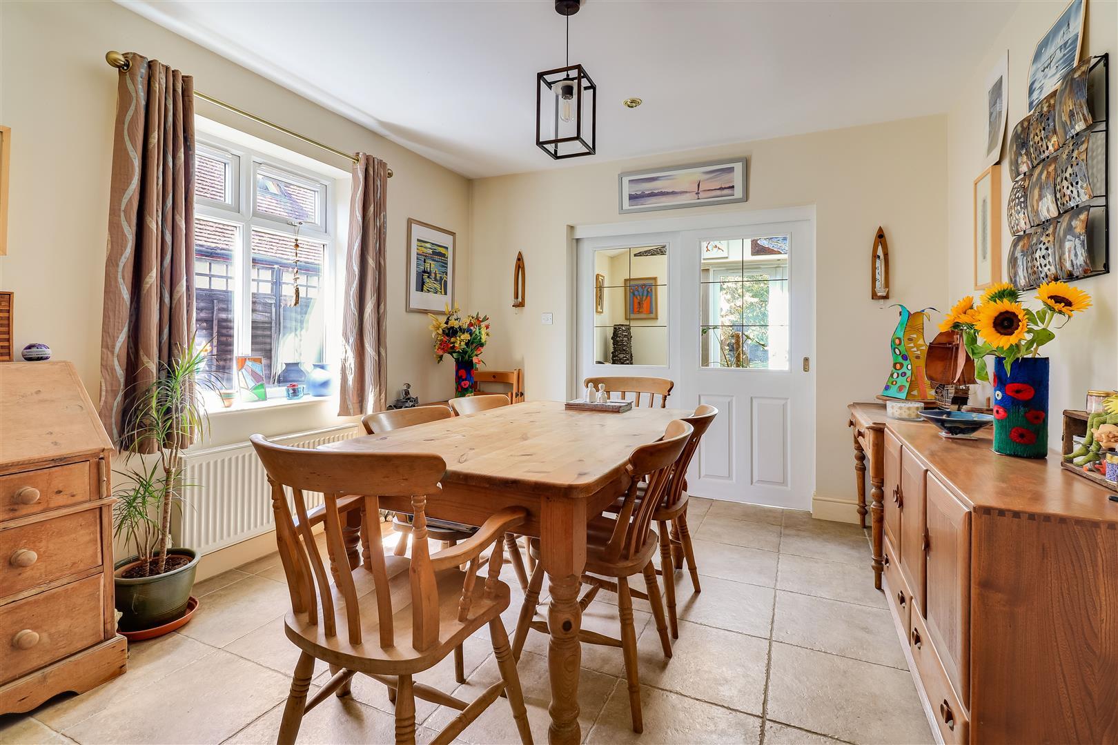Property Image c5e74d4e-973d-426f-92b7-bcd473666ff2