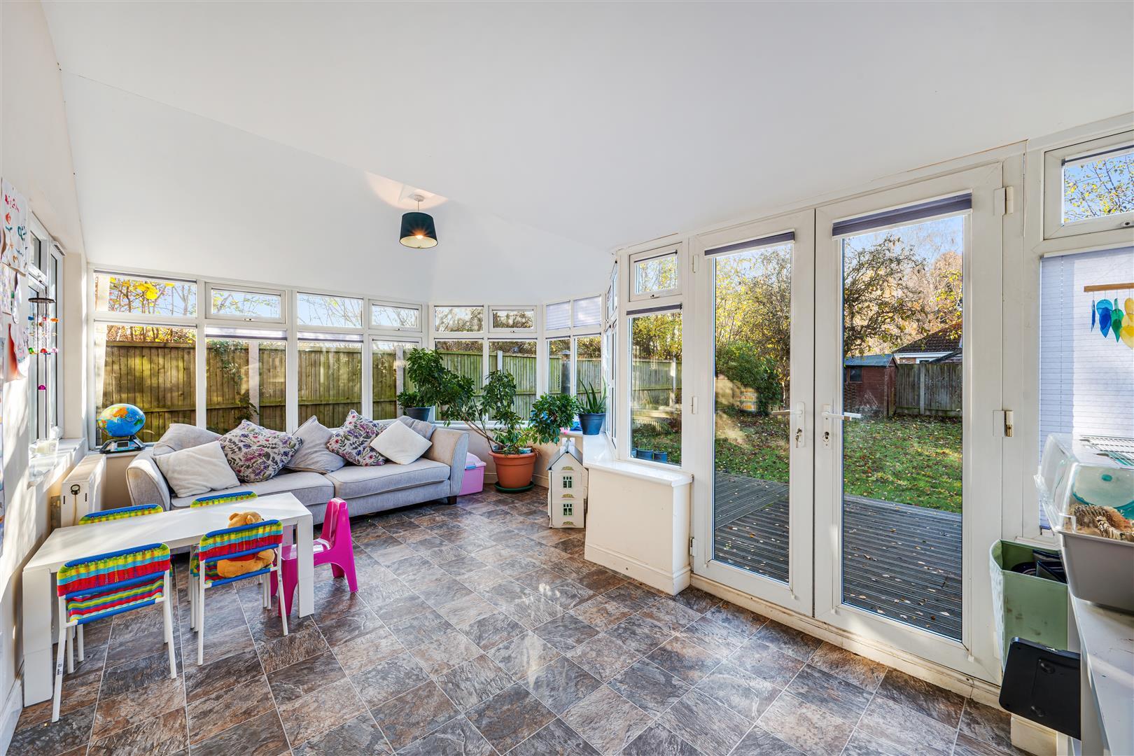 Property Image c5ea5704-42bb-4764-a2e5-bbbc03d45e03
