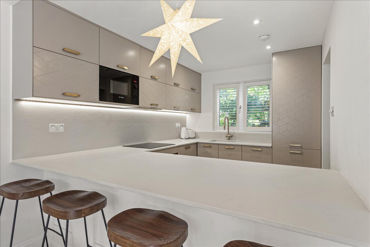 Property Image c5f69acd-8734-43eb-b76c-42bd970a112e