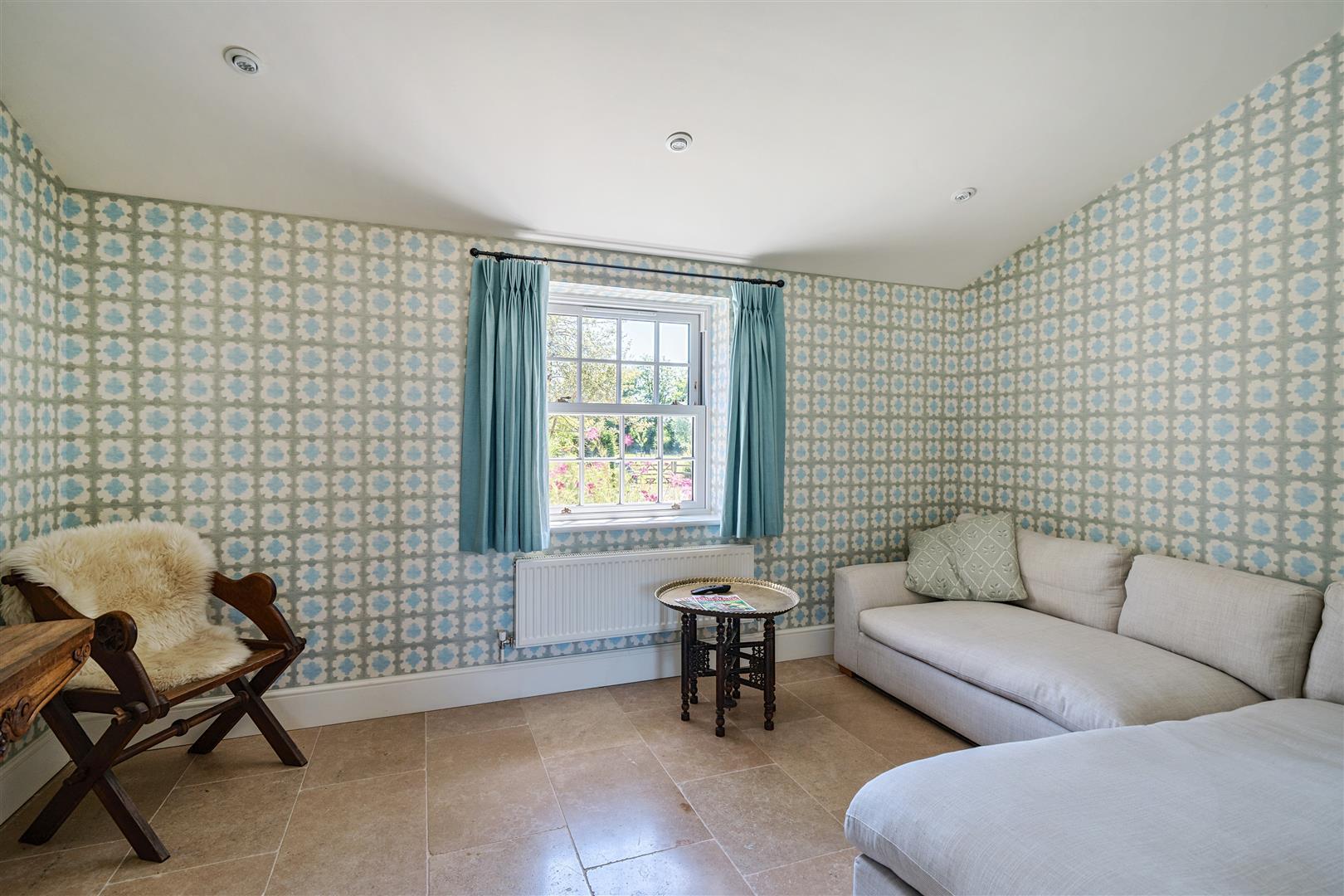 Property Image c606abd7-8374-47ae-9b90-2df47b8af95e
