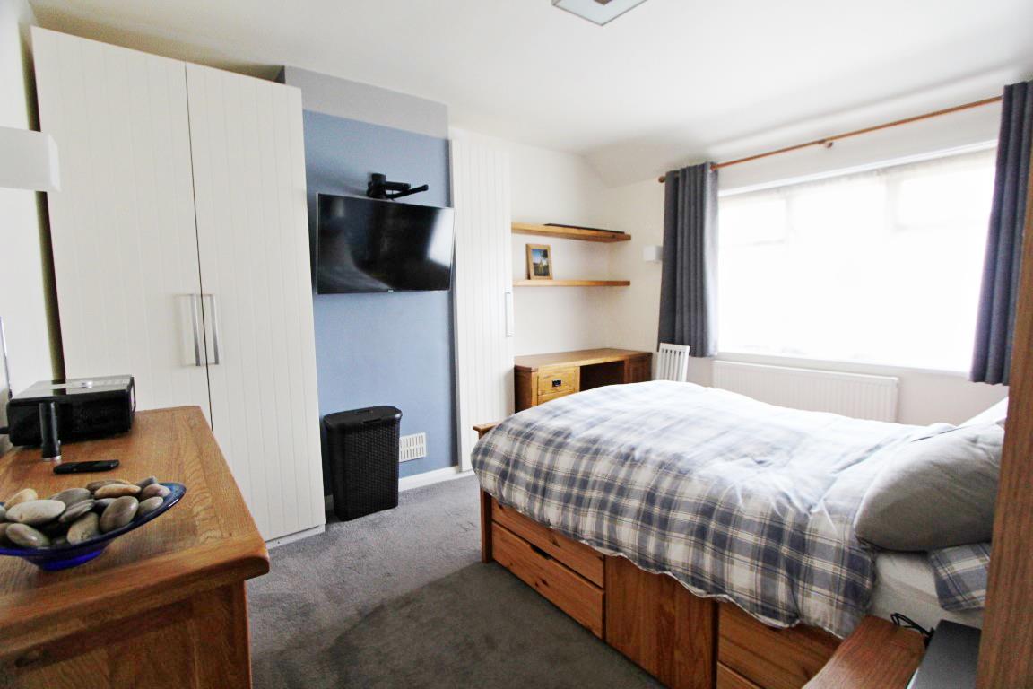 Property Image c61c5981-152f-4445-b0c4-383af2eea960