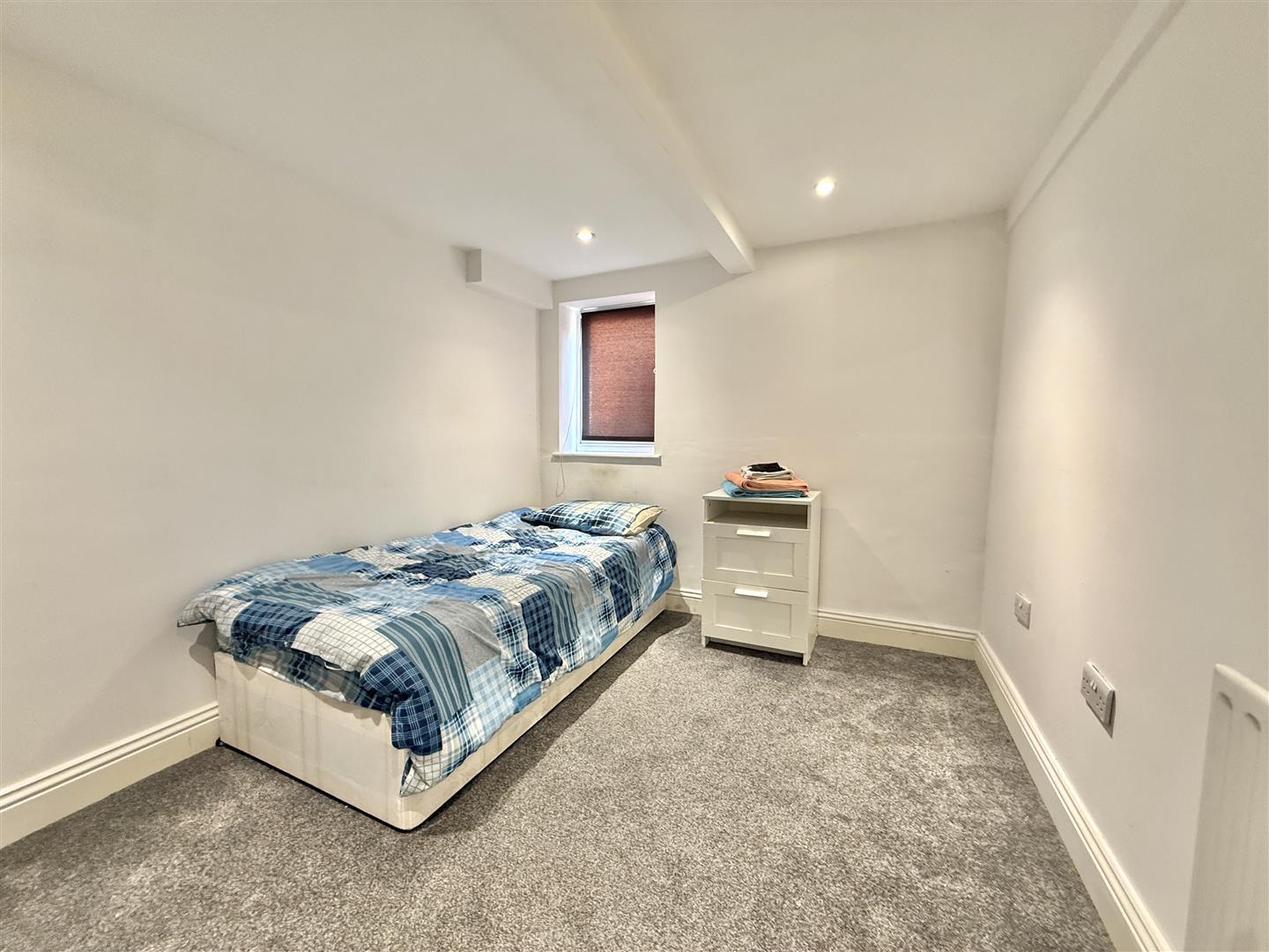 Property Image c6319cb4-1755-4889-b286-6198a9931518