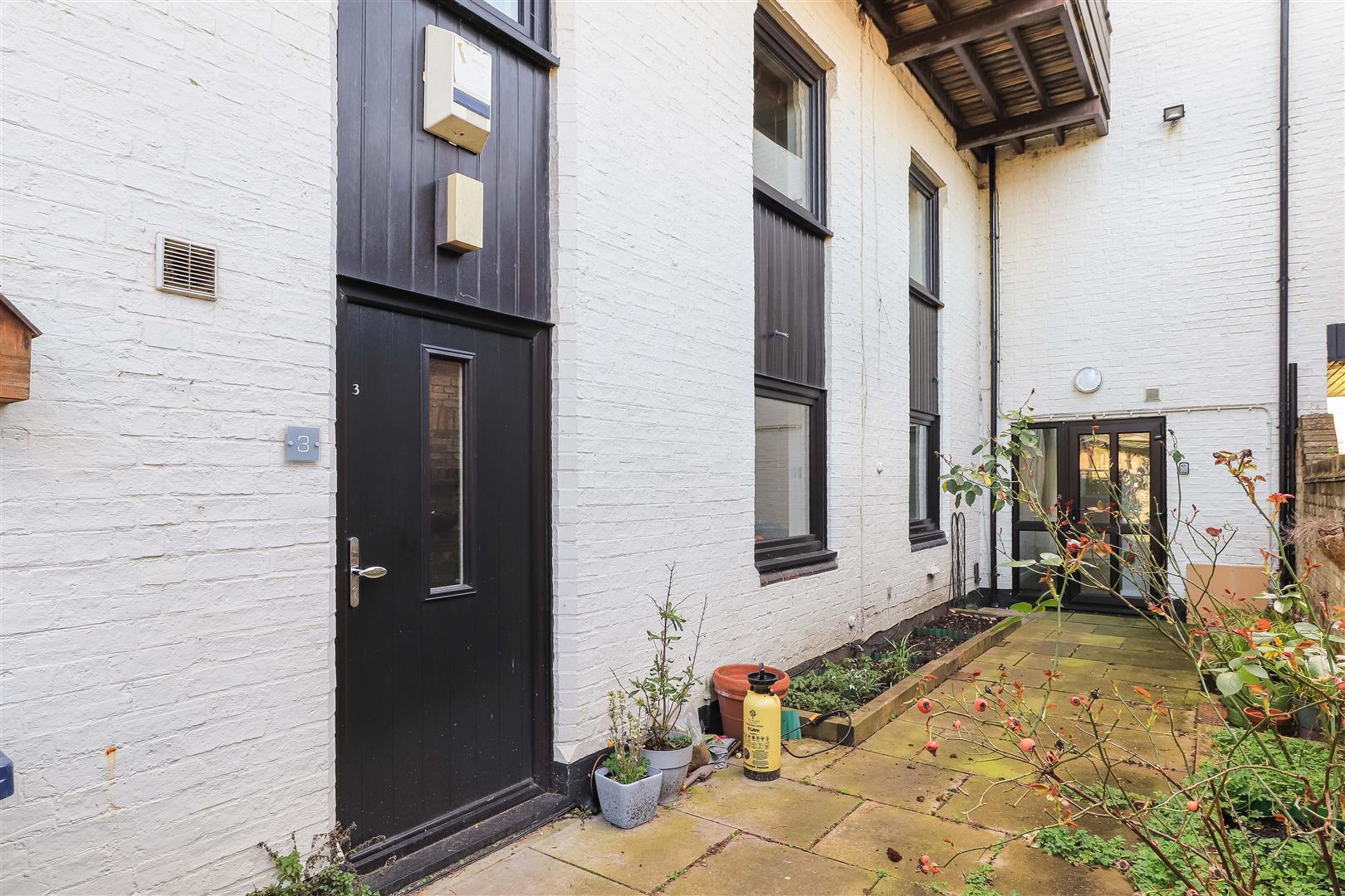 Property Image c631f1f7-2bd1-46f0-96fc-b10abdbea8b9
