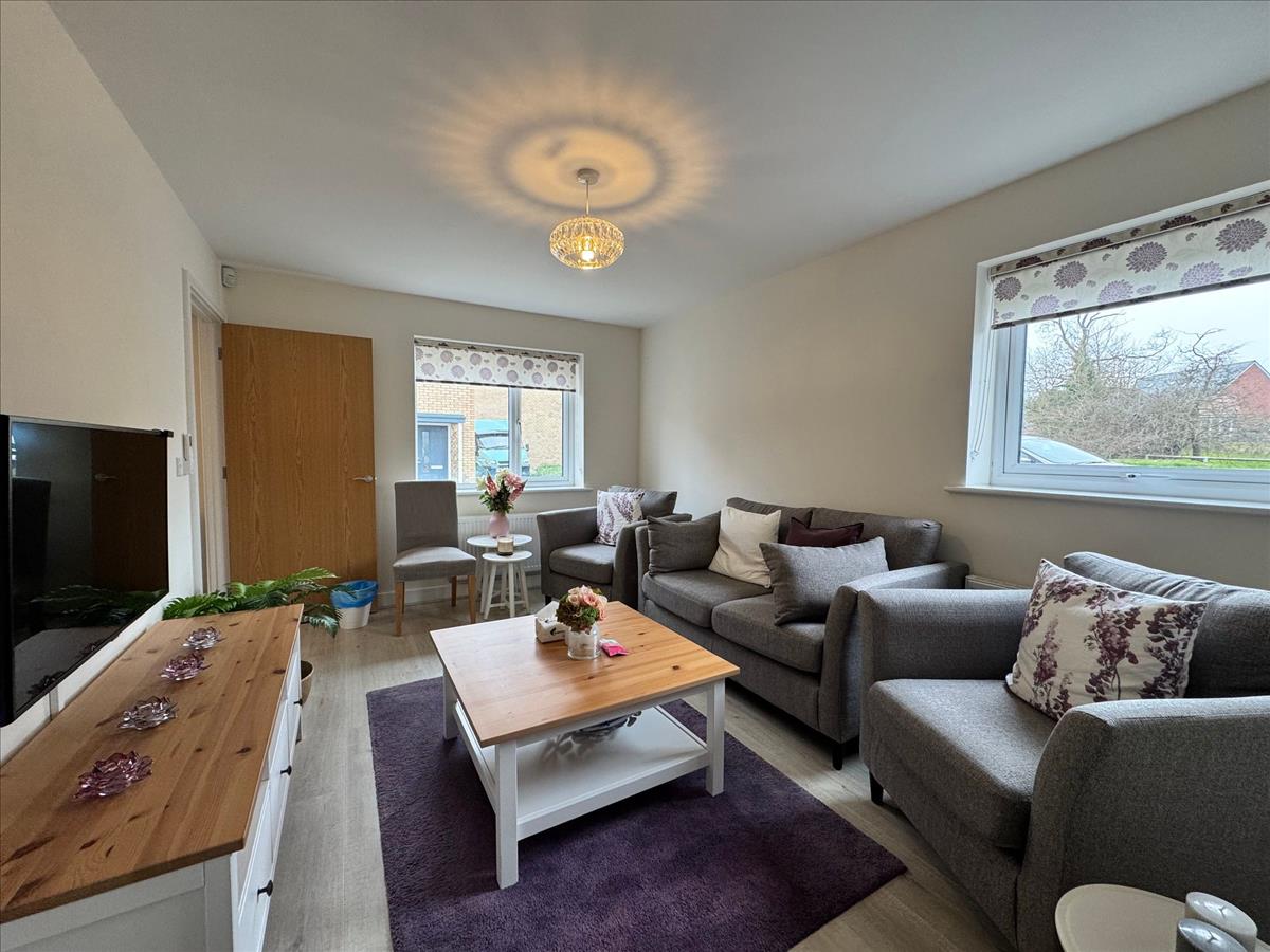Property Image c64129de-d88e-44ef-a845-2cc7580e441f