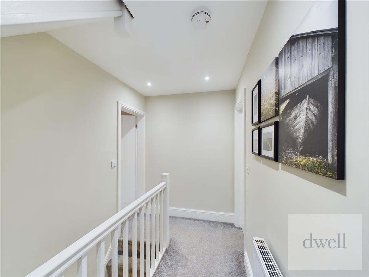 Property Image c64eb08a-b6b1-47a3-82d3-eb77be14d729