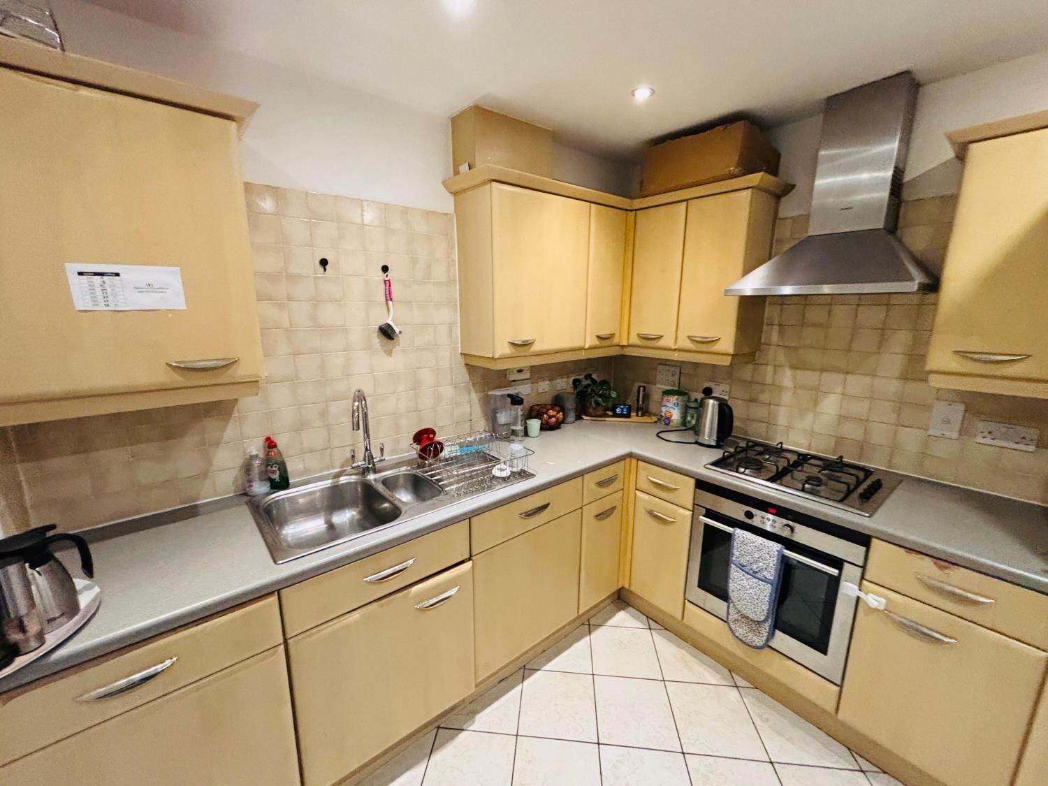 Property Image c6685c00-7633-4eb8-b9b9-51af95157e98