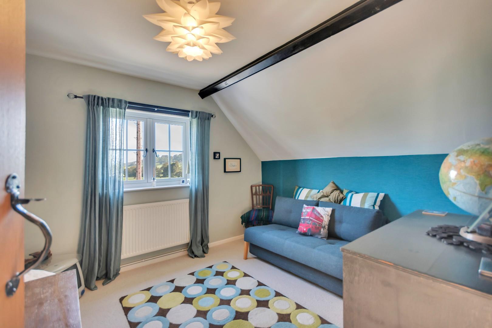 Property Image c6691b02-000e-42f1-b164-abf7b2c5e607