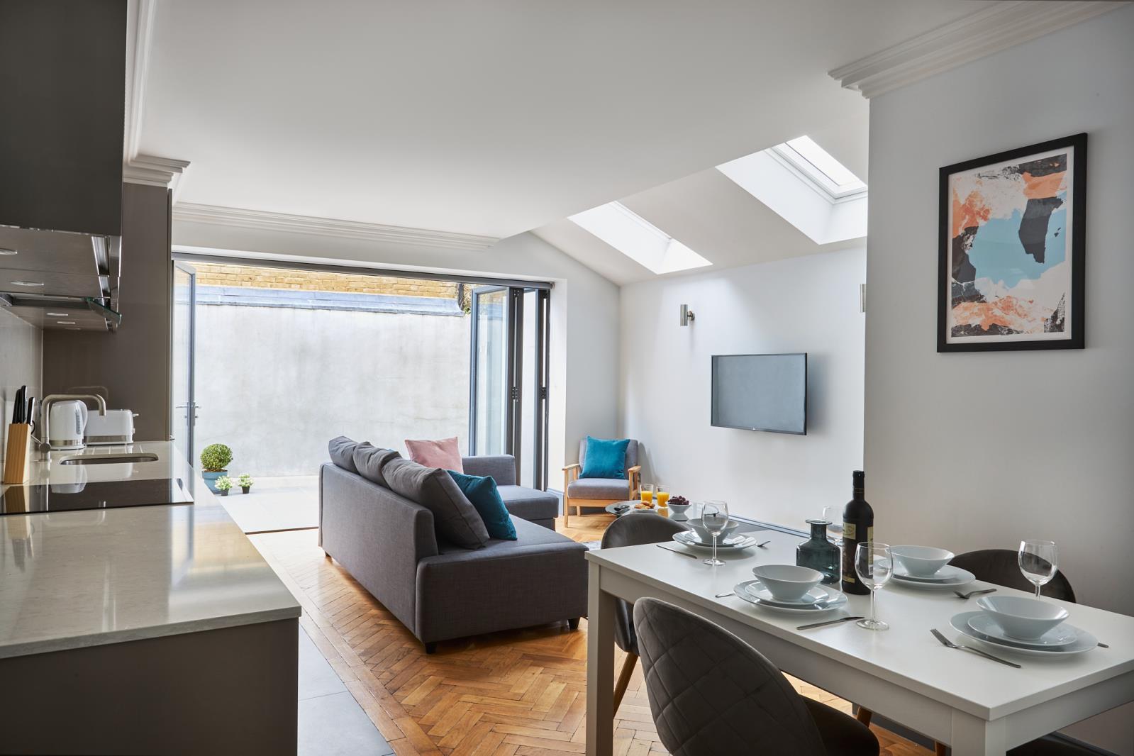 Property Image c6754c9a-97e3-402b-8711-4fea1a46dd78