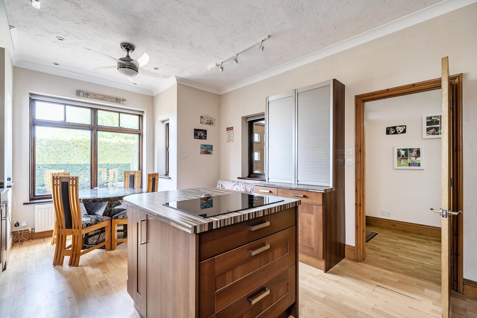 Property Image c6849fef-c889-450c-9b25-0aae6c2f8355