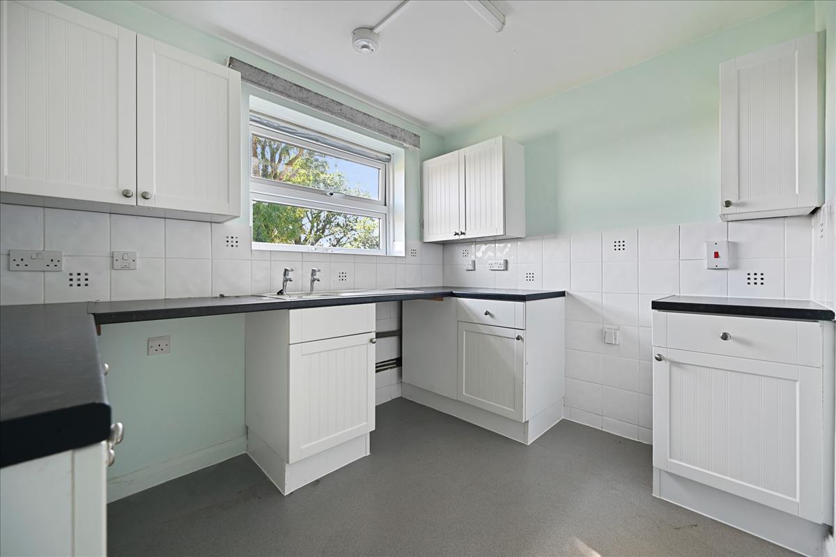 Property Image c6ab82cc-47c3-4aea-8770-d1ffea62b727