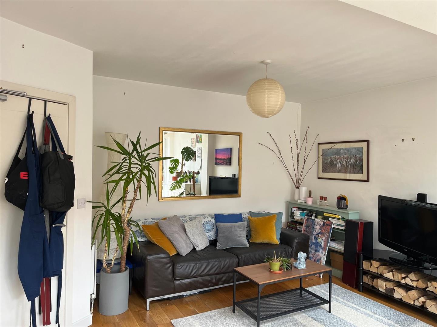 Property Image c6cdbb54-2a83-4703-b255-49dff675414e