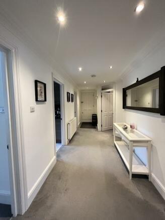 Property Image c6d6f1d7-e2b1-4b04-bc91-5b8673056c2c