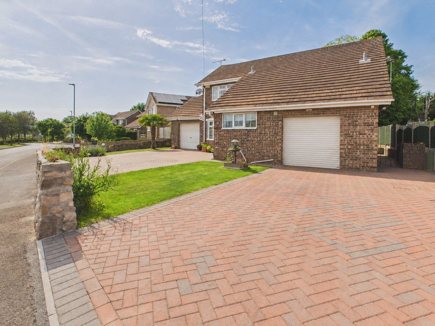 Property Image c6db2a22-ee70-4139-b6e9-e76d31ef7591