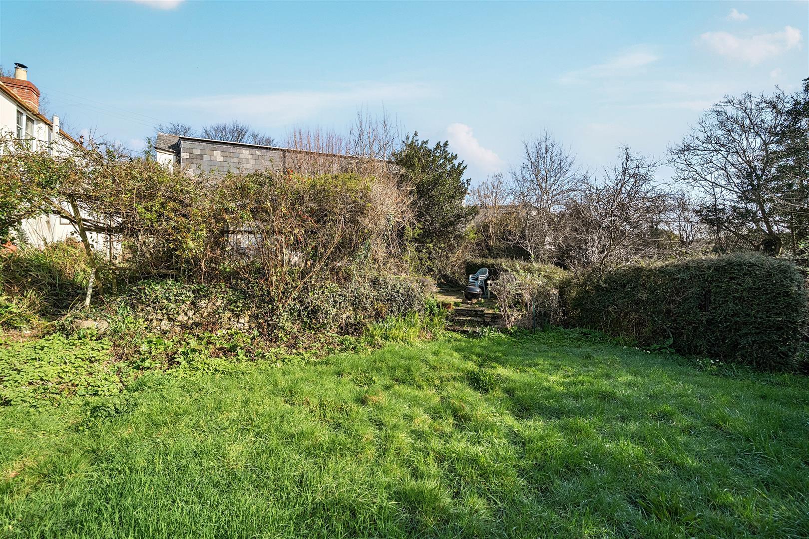 Property Image c7071506-e50e-46fc-b49d-0104d3b5f228