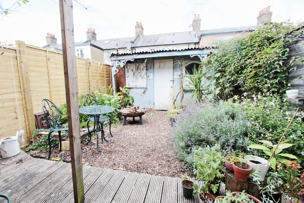 Property Image c711e940-0c7b-462e-bdb3-4e7df963c30b