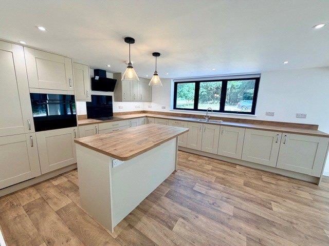 Property Image c71aaf2d-1cc7-492a-9526-b34b15a7e4c5