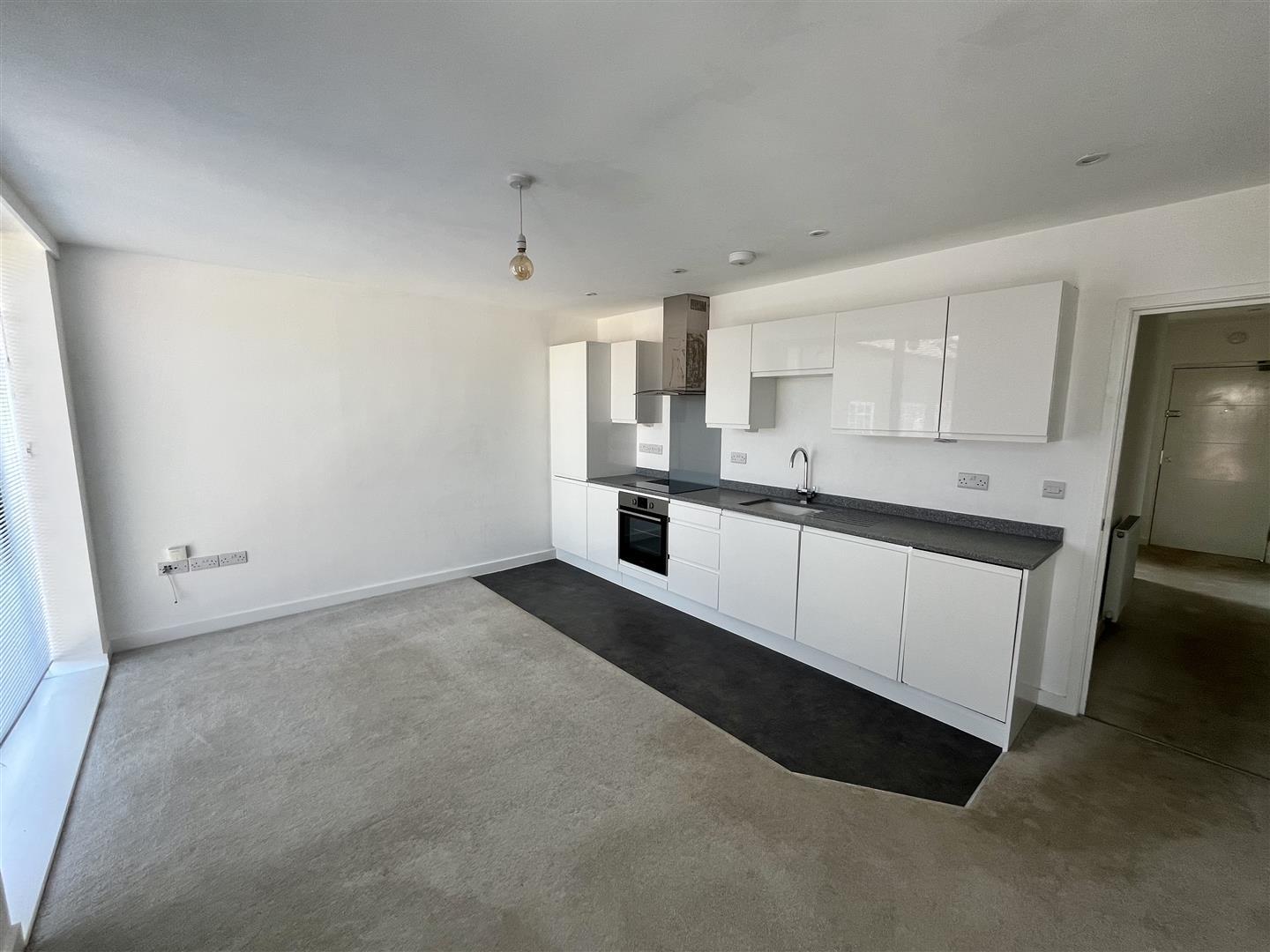 Property Image c71f6425-c84c-4b5d-80a0-c47fa89f5ddf