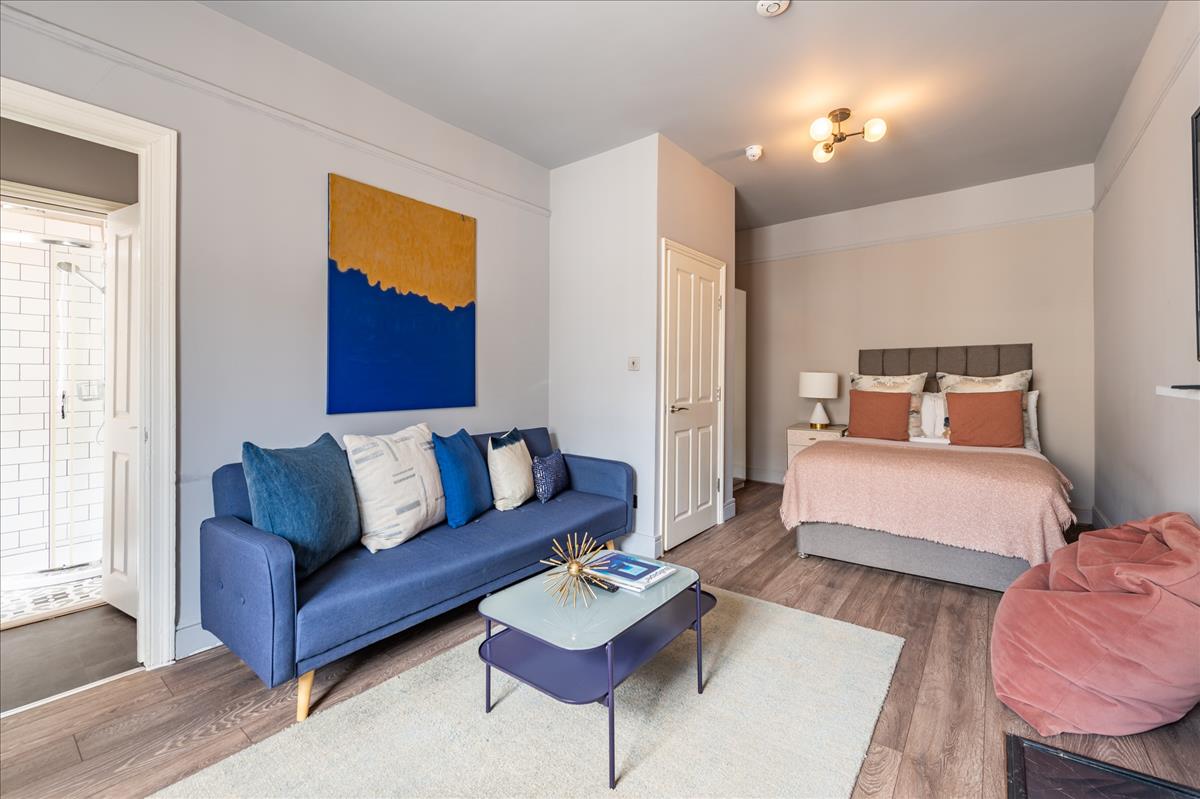 Property Image c7222133-f7d6-4054-918f-59bd6e55e54c