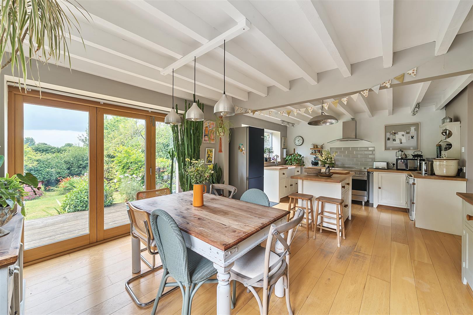 Property Image c7254d79-d887-46ff-af76-de364a6937e8