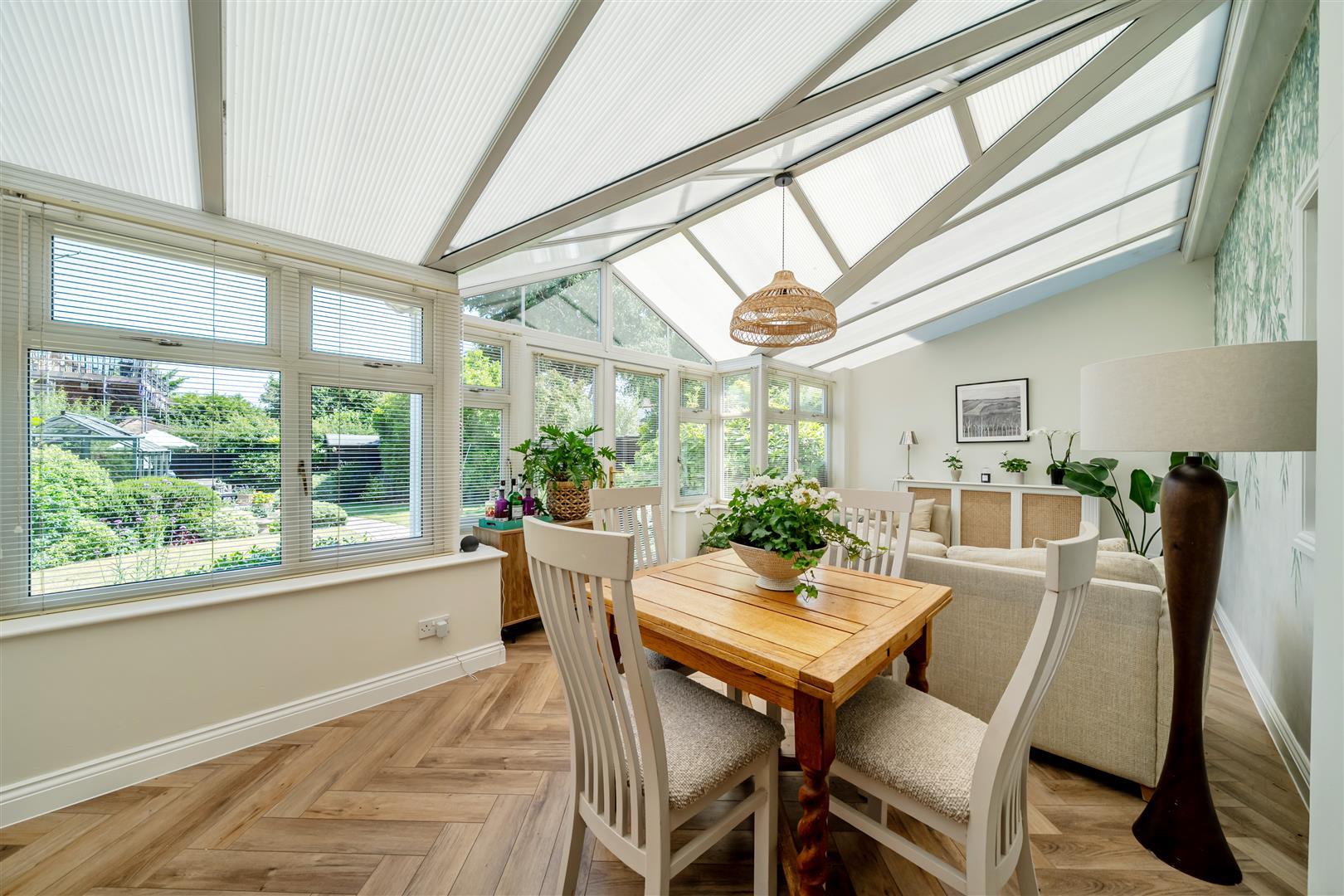 Property Image c73bd327-5a8e-4149-bc47-7e8efe30f5f1