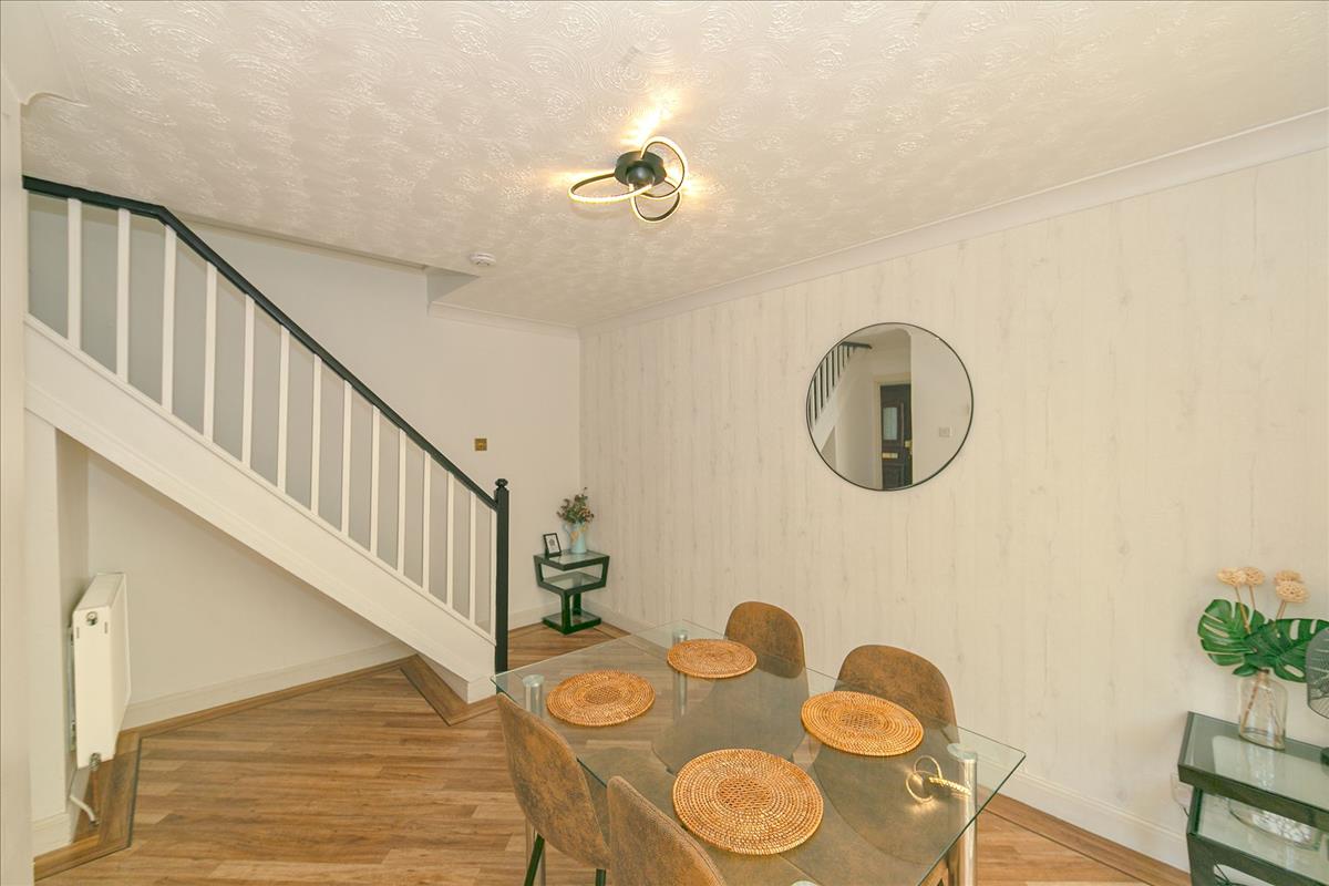 Property Image c74a0893-d8dc-4c4b-93ee-67f8870f86c4