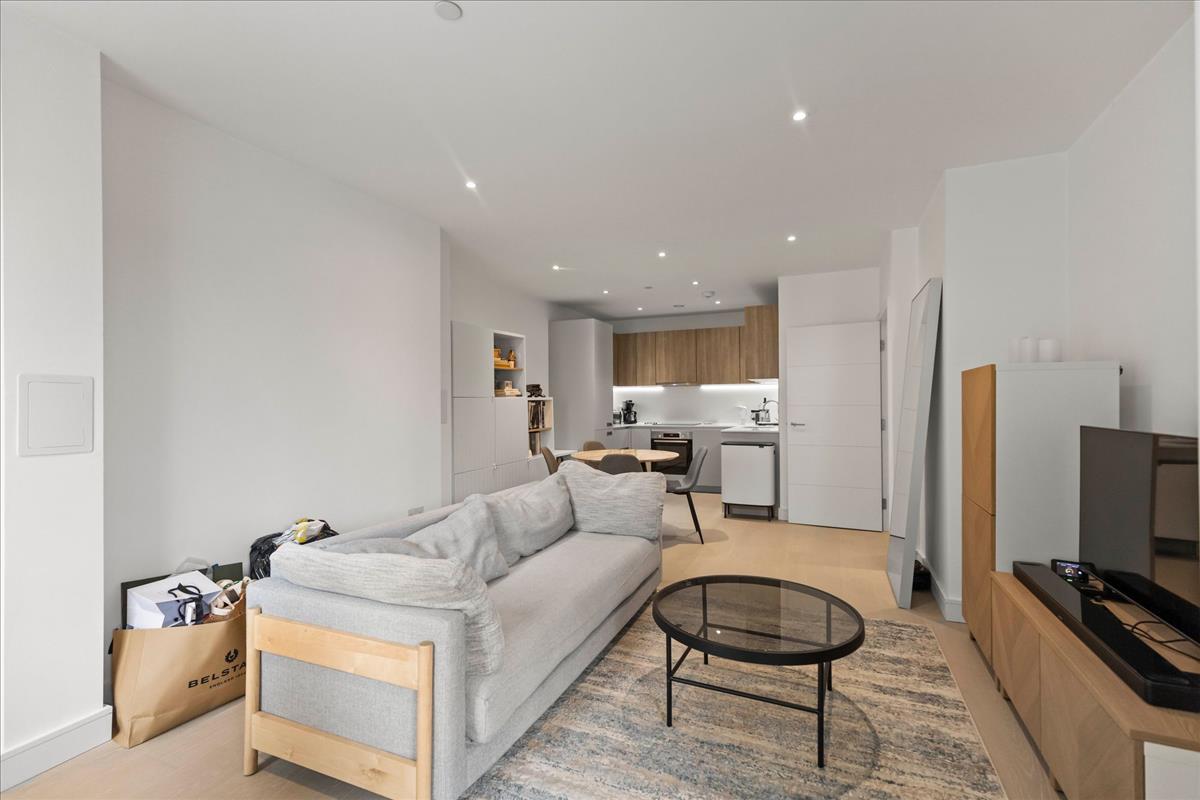 Property Image c767a8ef-81e3-4763-934c-f6daa3d8fa05