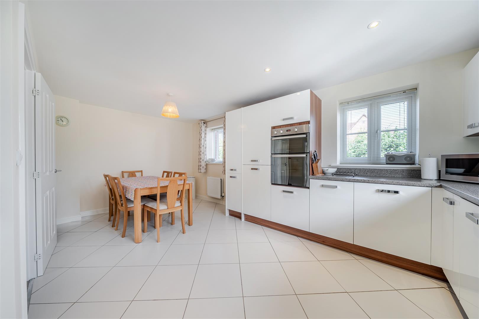 Property Image c76bee36-3225-41fe-a50b-6bf66a2a4320
