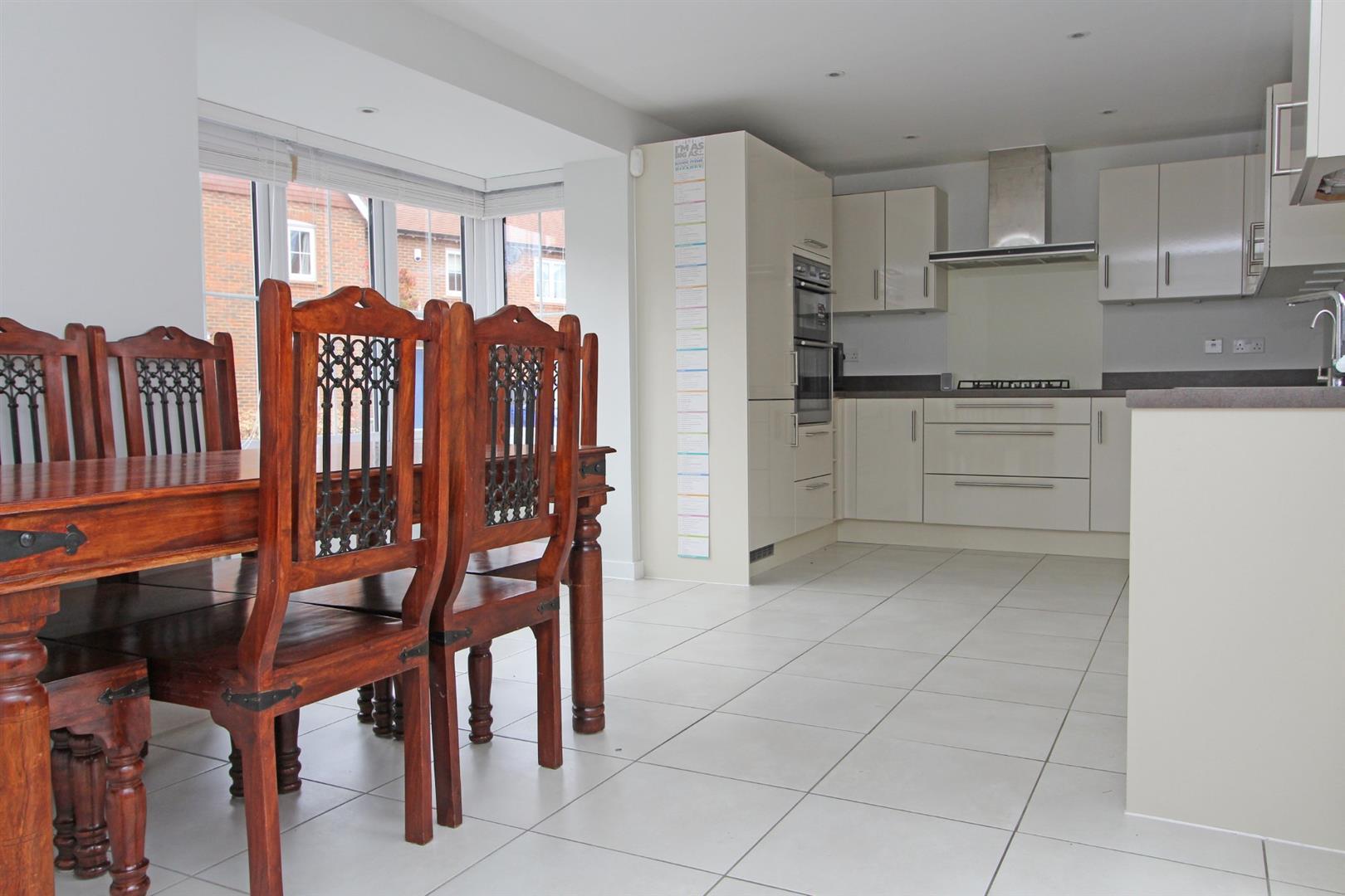 Property Image c7819326-6404-4bd7-94f4-cf36d89849b5