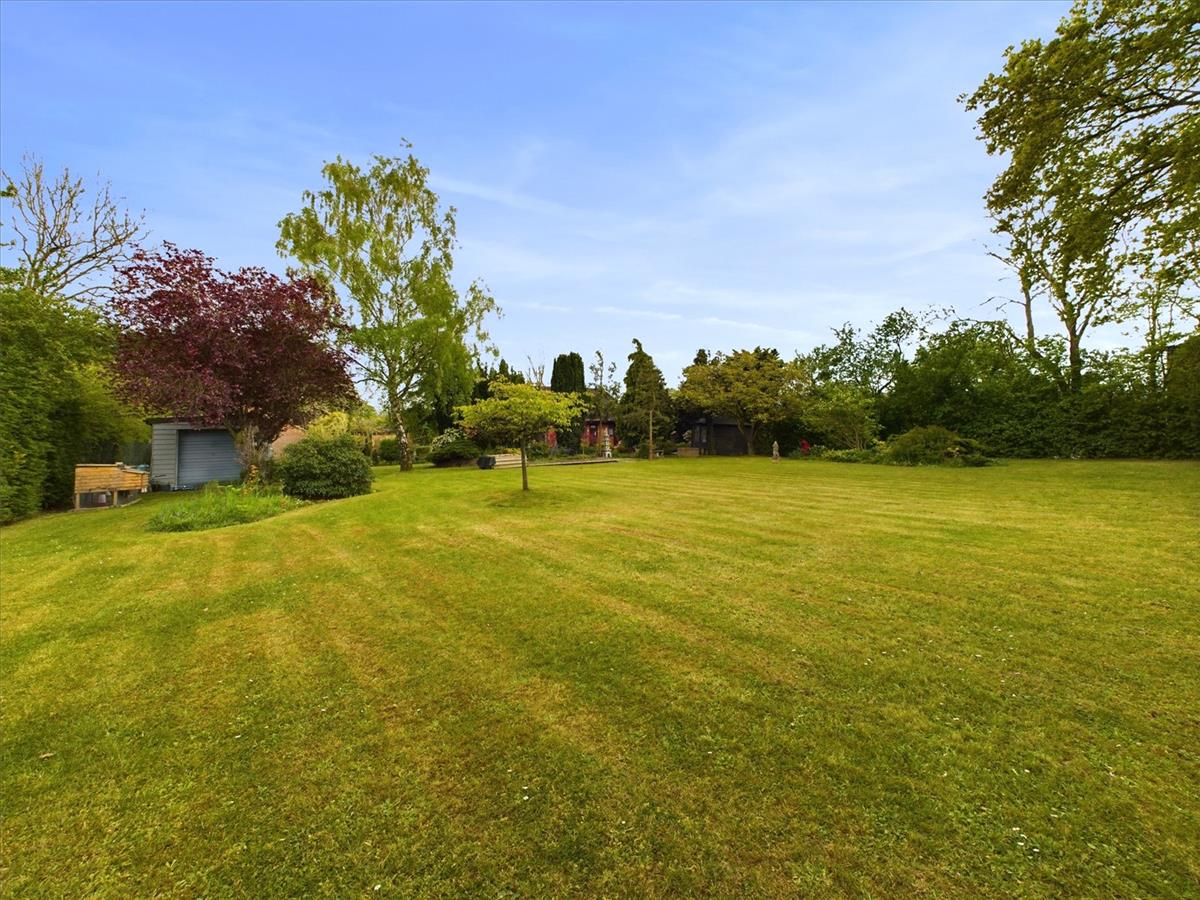 Property Image c7986734-6e21-441f-a3ae-d54b4a022b87