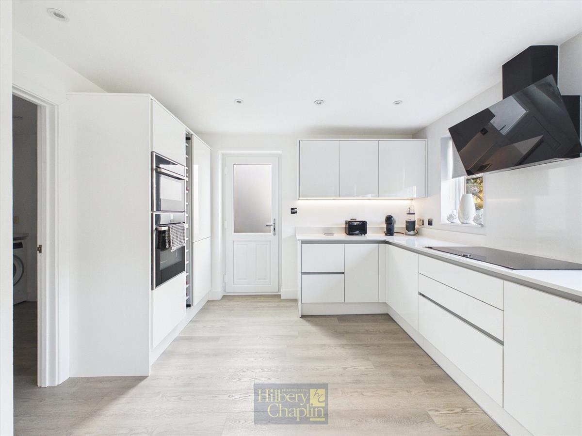 Property Image c7a01bf7-67bd-453c-8193-859d095811d8