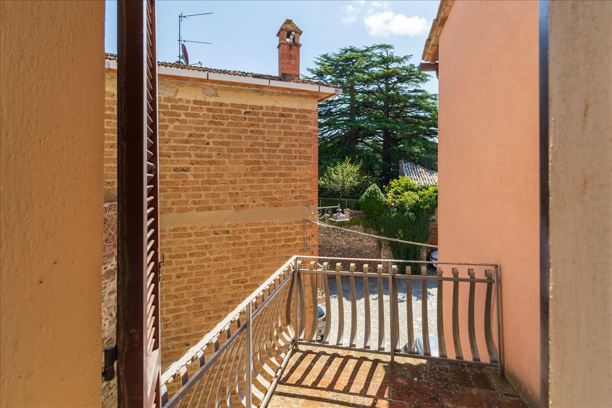 Property Image c7c01bea-c94c-4327-ae87-4f219d19d469