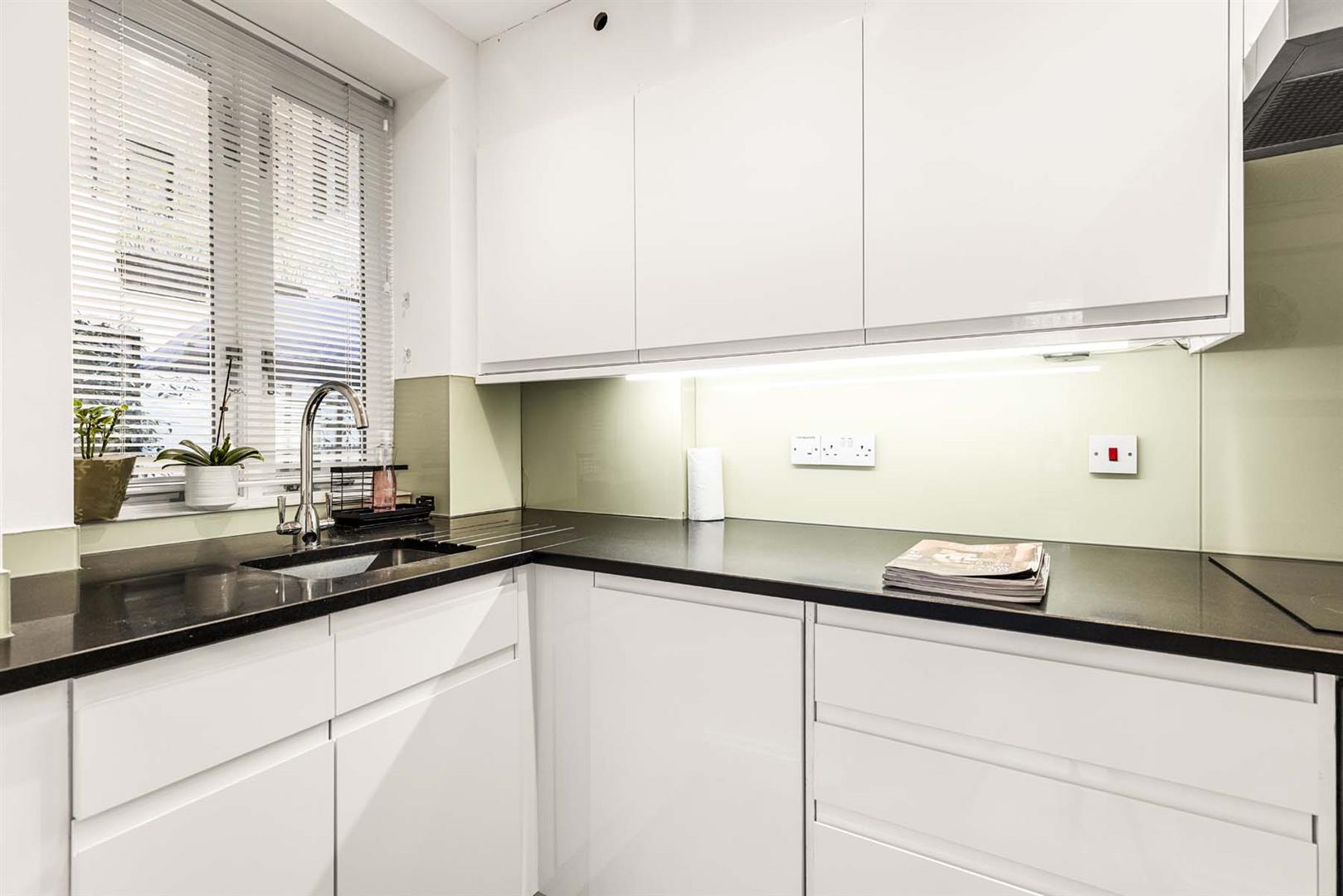 Property Image c7cef598-65f0-42a3-8ea2-a65483bd49ef