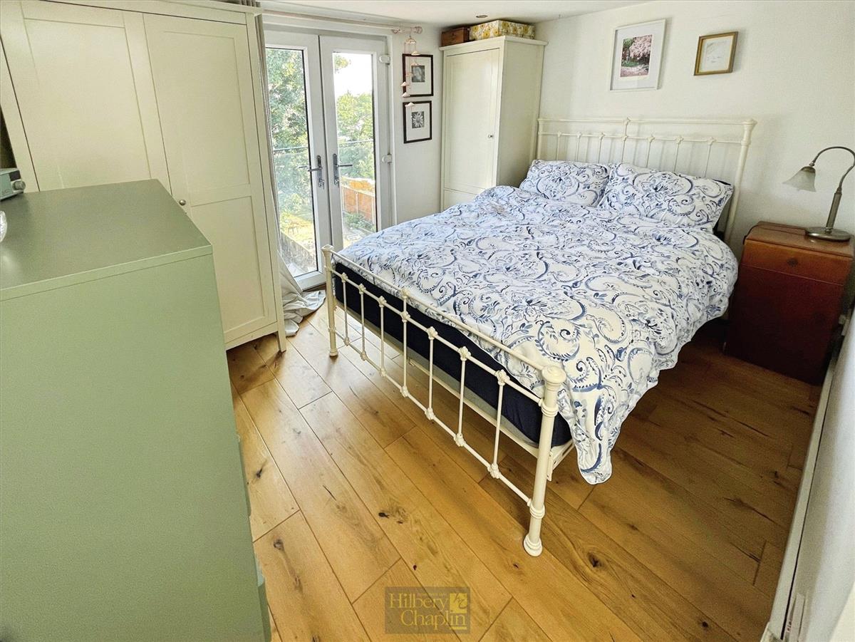 Property Image c7dc86f5-27fb-4c14-b8f7-9ec7134abaf1