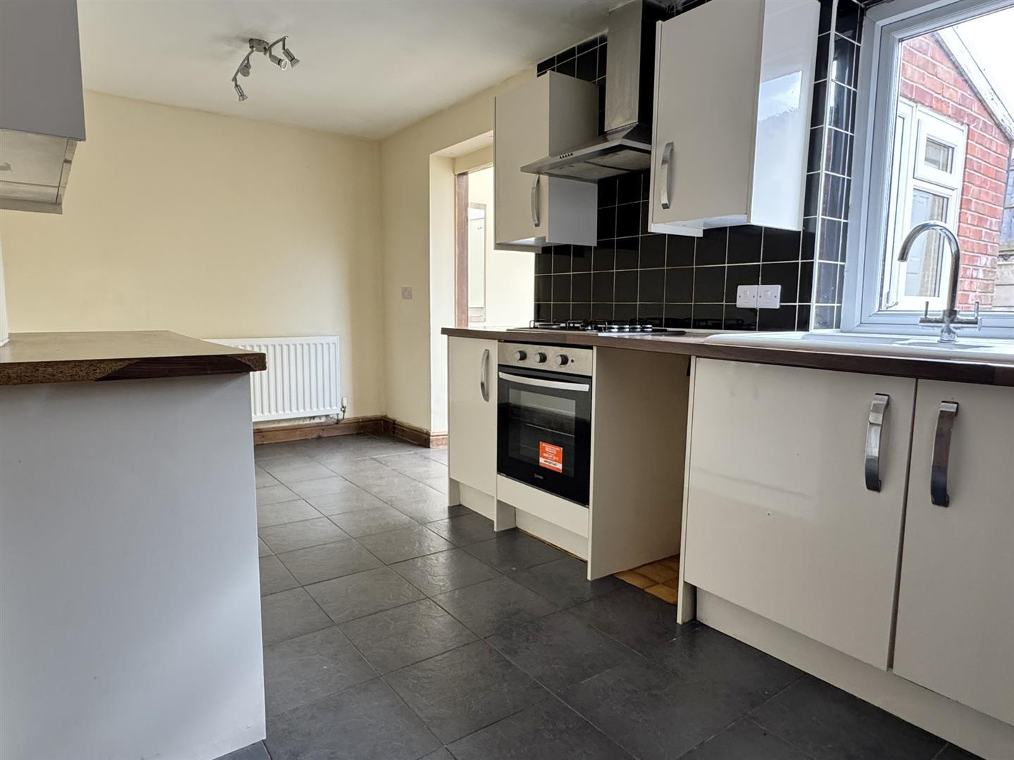 Property Image c7e77a02-0a93-41f7-8df2-c9837b09594e