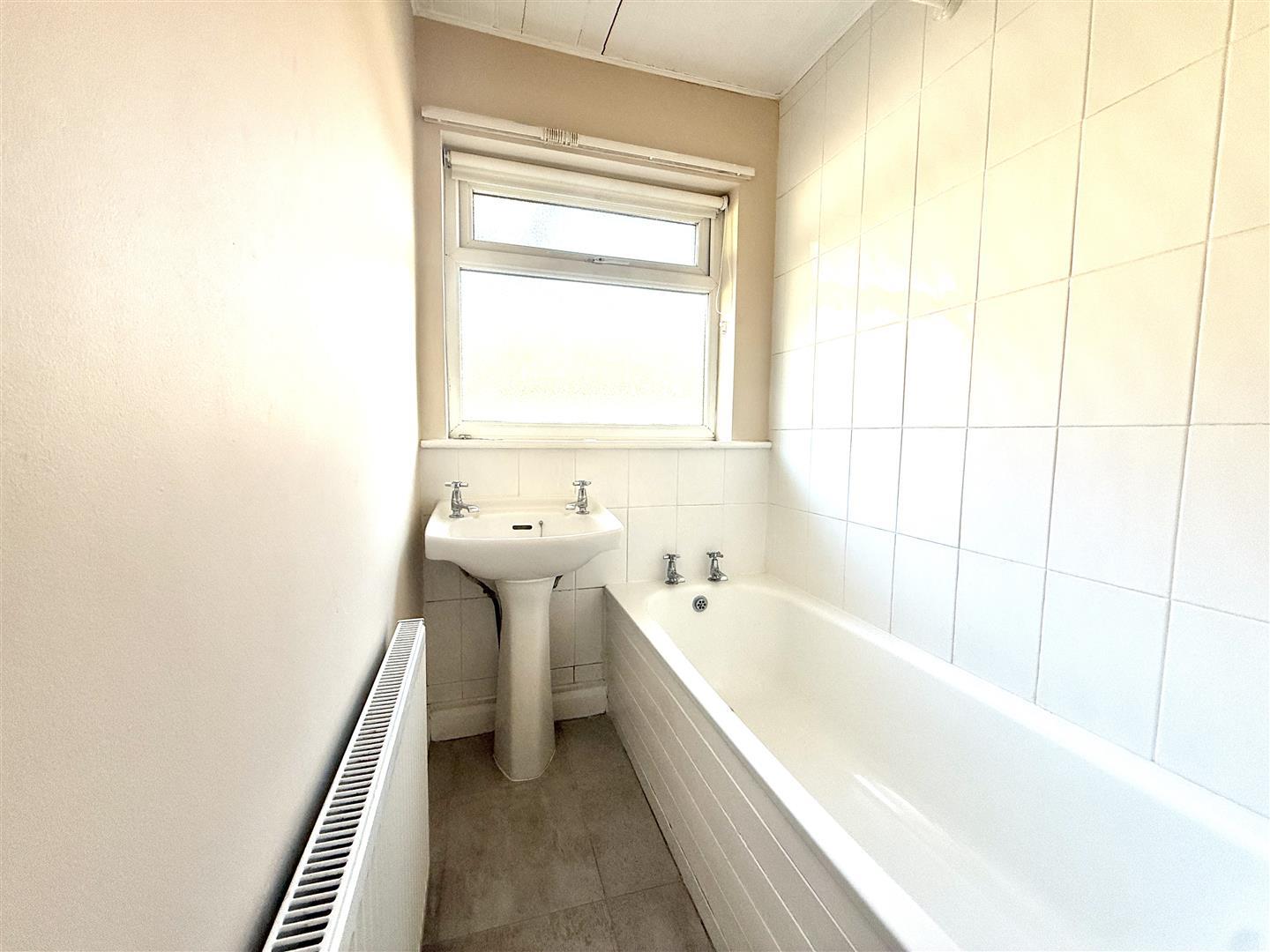Property Image c7f0f600-d11a-43d4-ad3d-685ffb135e02