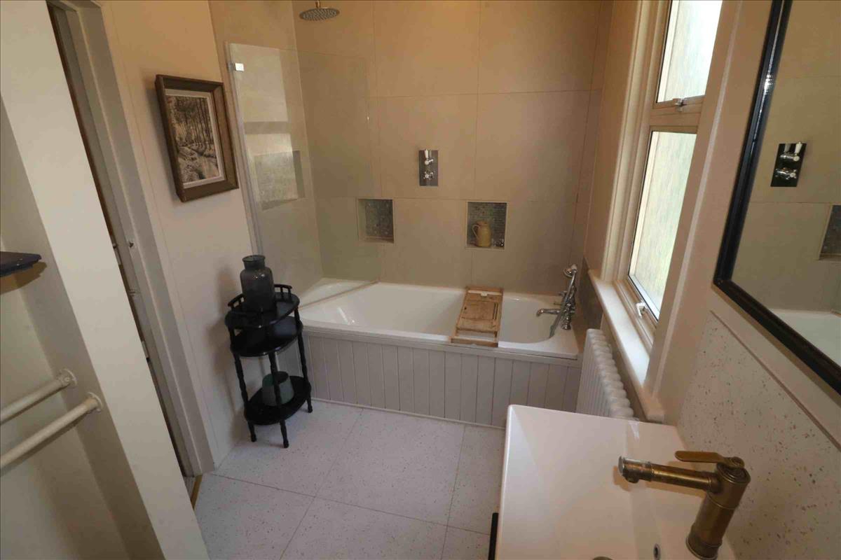 Property Image c7f484a1-d982-47e9-b548-8e3a4ada0fcd