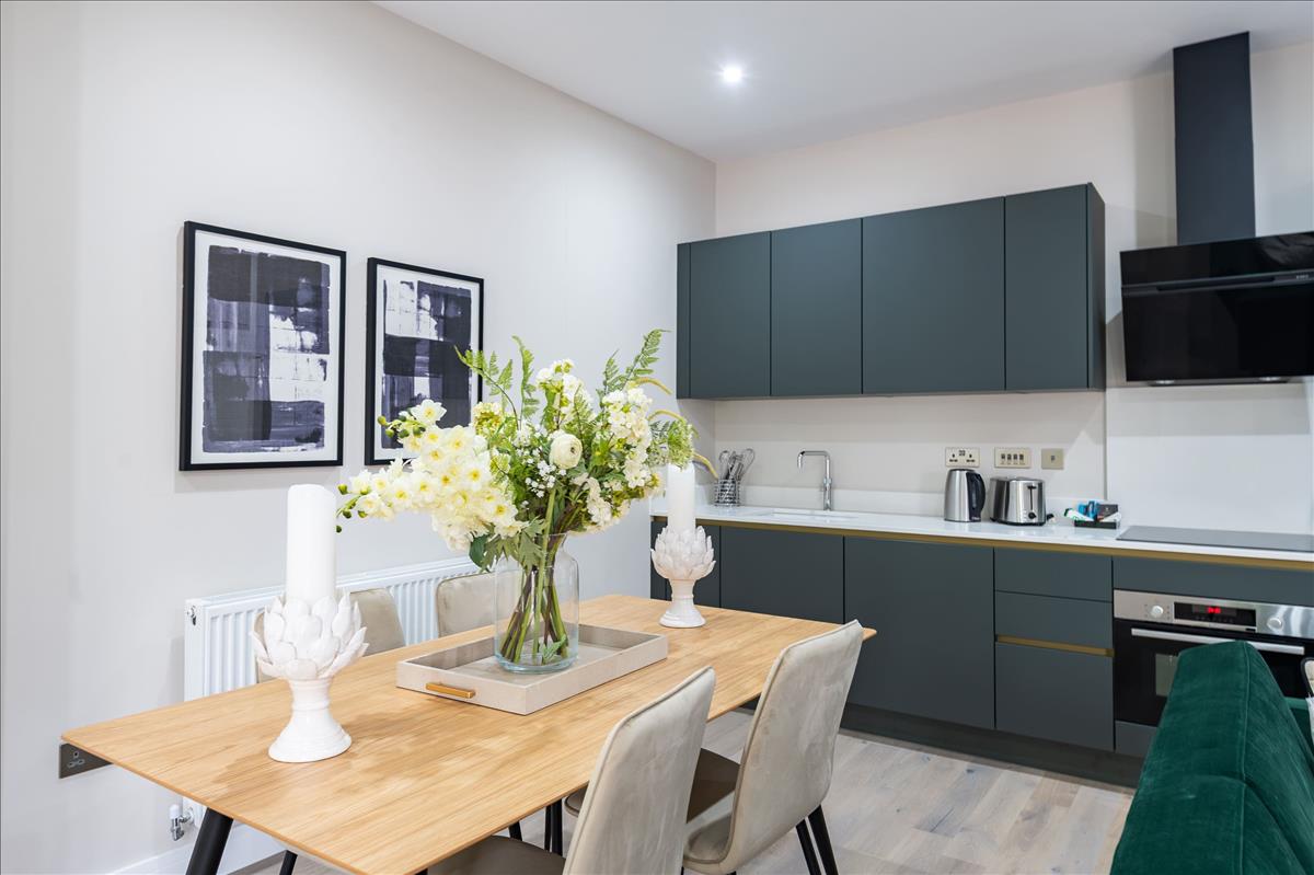 Property Image c8037928-426c-4141-b915-d737ef96c29a