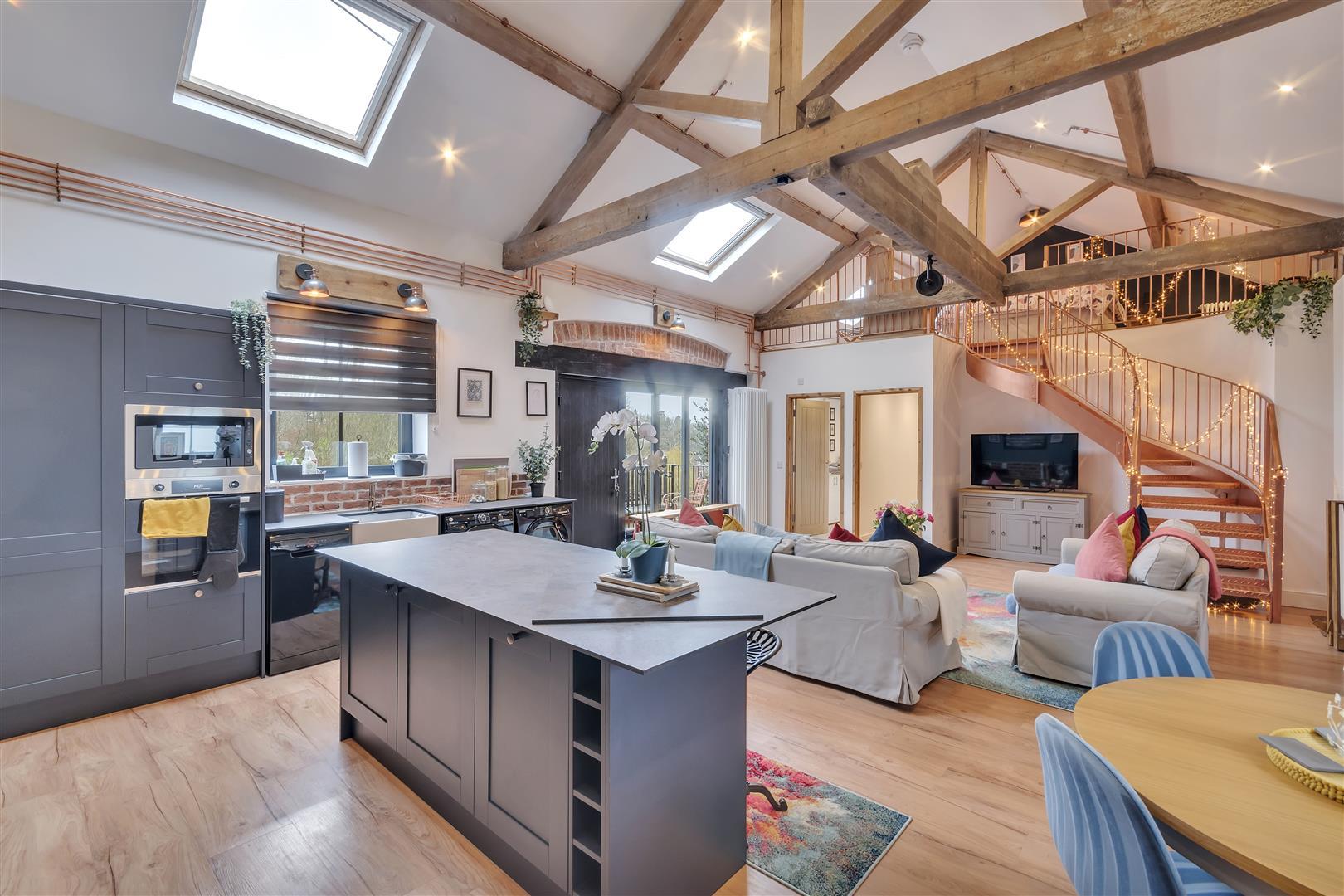 Property Image c815e866-23bf-4930-9a67-e88b150244f3