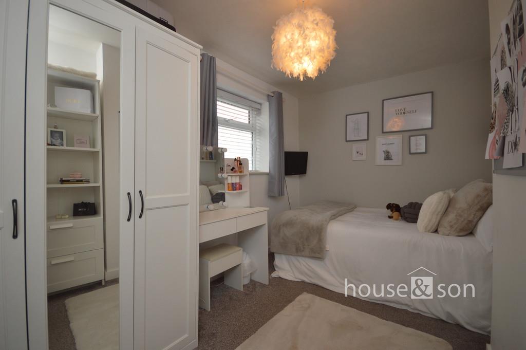 Property Image c81ec3fd-514e-4494-9c93-b813d4e3b54b