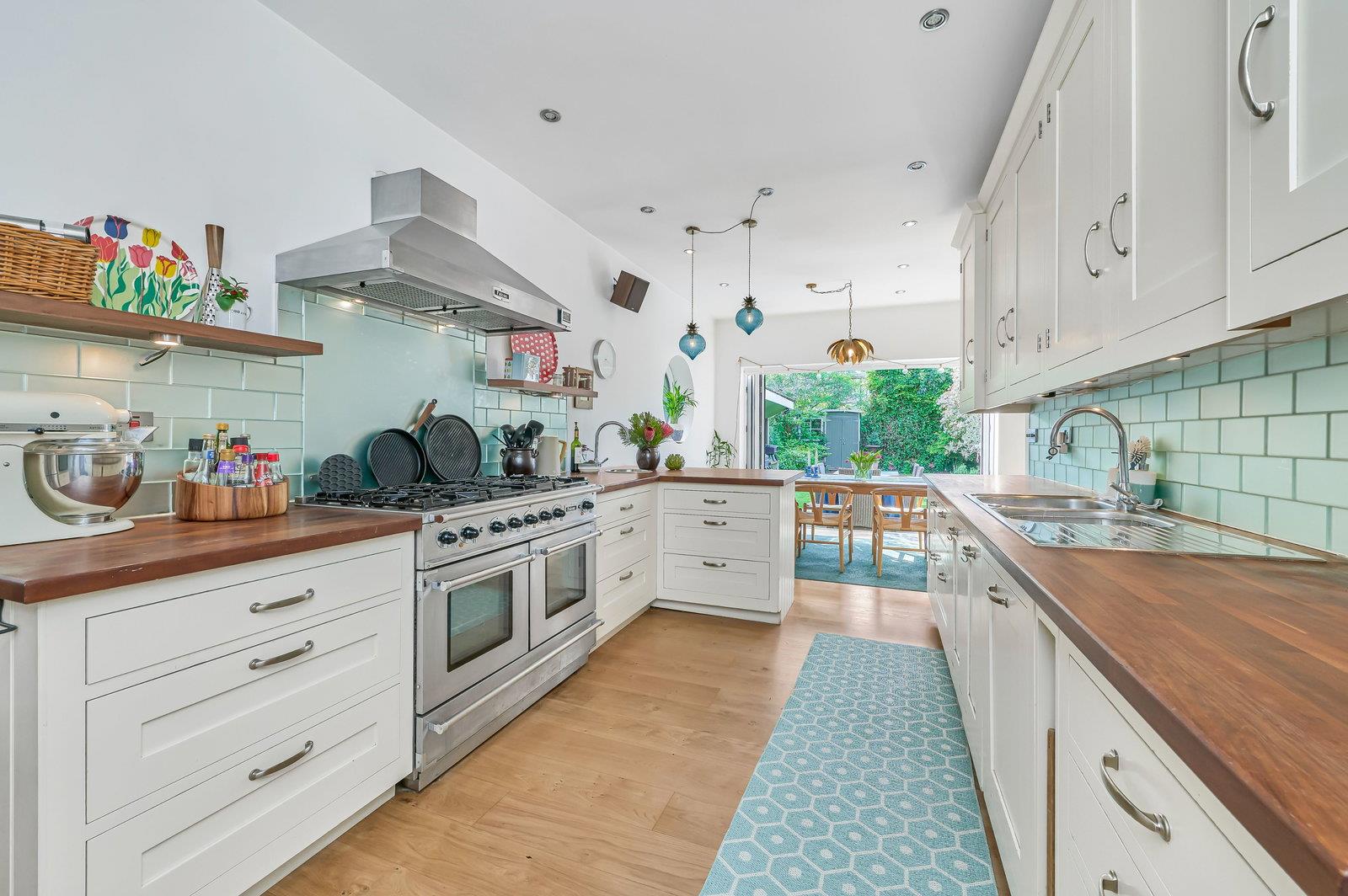 Property Image c8224c69-378a-45b6-9162-f2178ac1056d