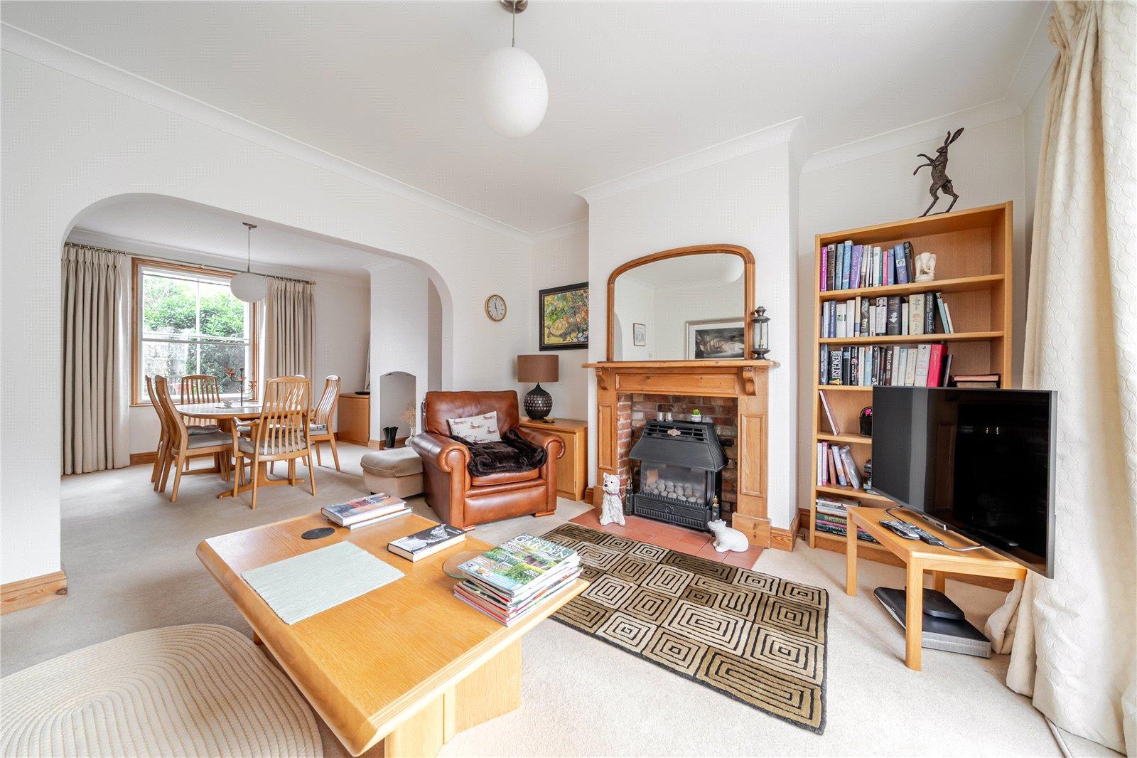 Property Image c82b2392-1c6d-4e35-a41c-9f0921bda5ac