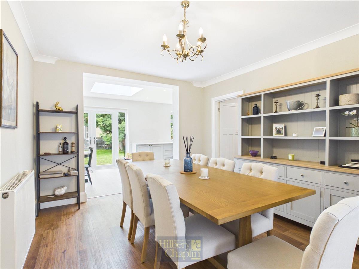 Property Image c82b3a81-40bc-4236-955d-7de8e95661cd