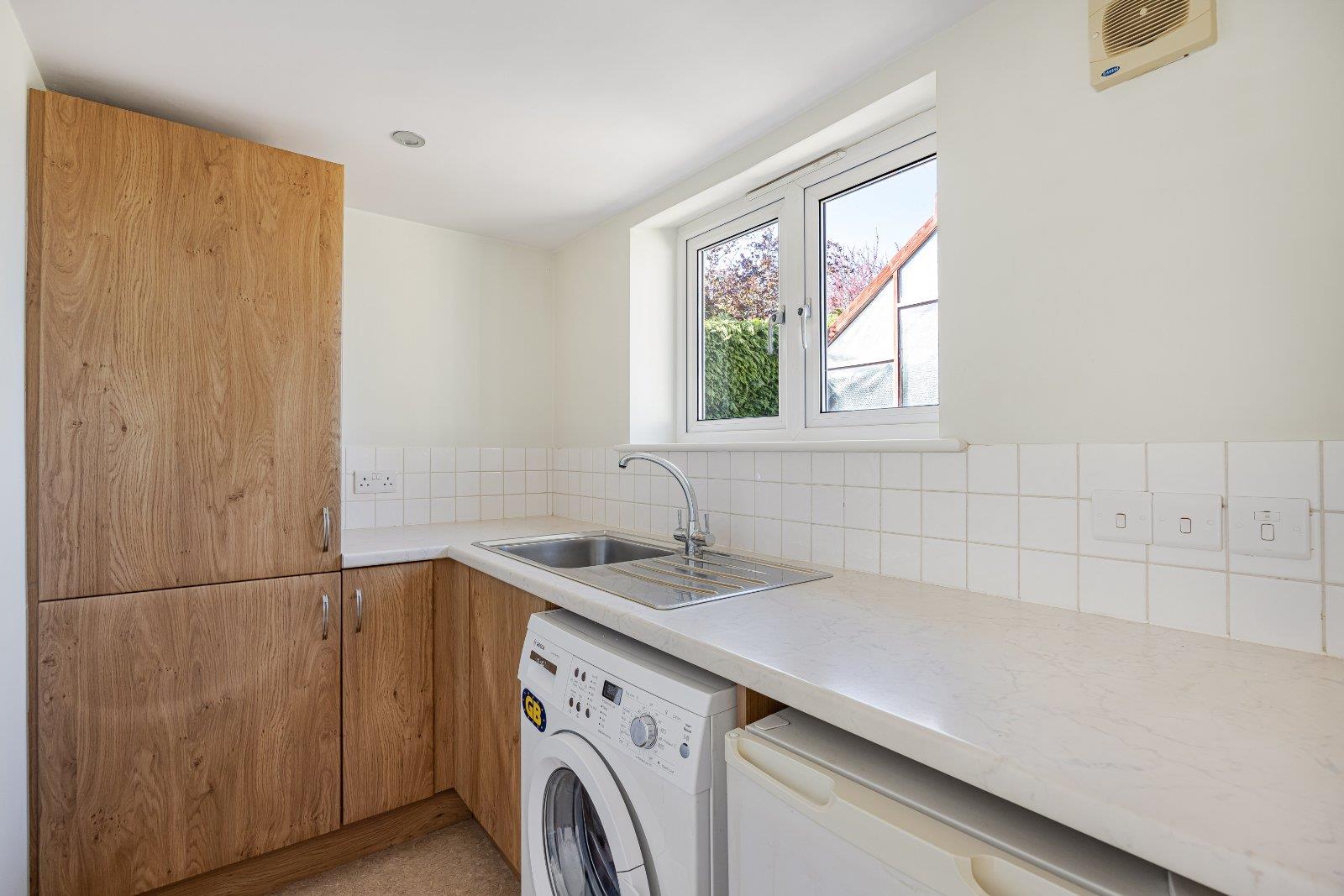 Property Image c82e930b-529e-4204-adba-c462cba3e9d1