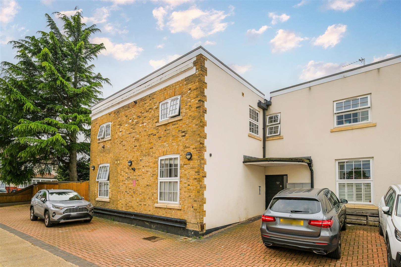 Property Image c82f6841-c7b7-4612-8eb9-10fb9484d70a