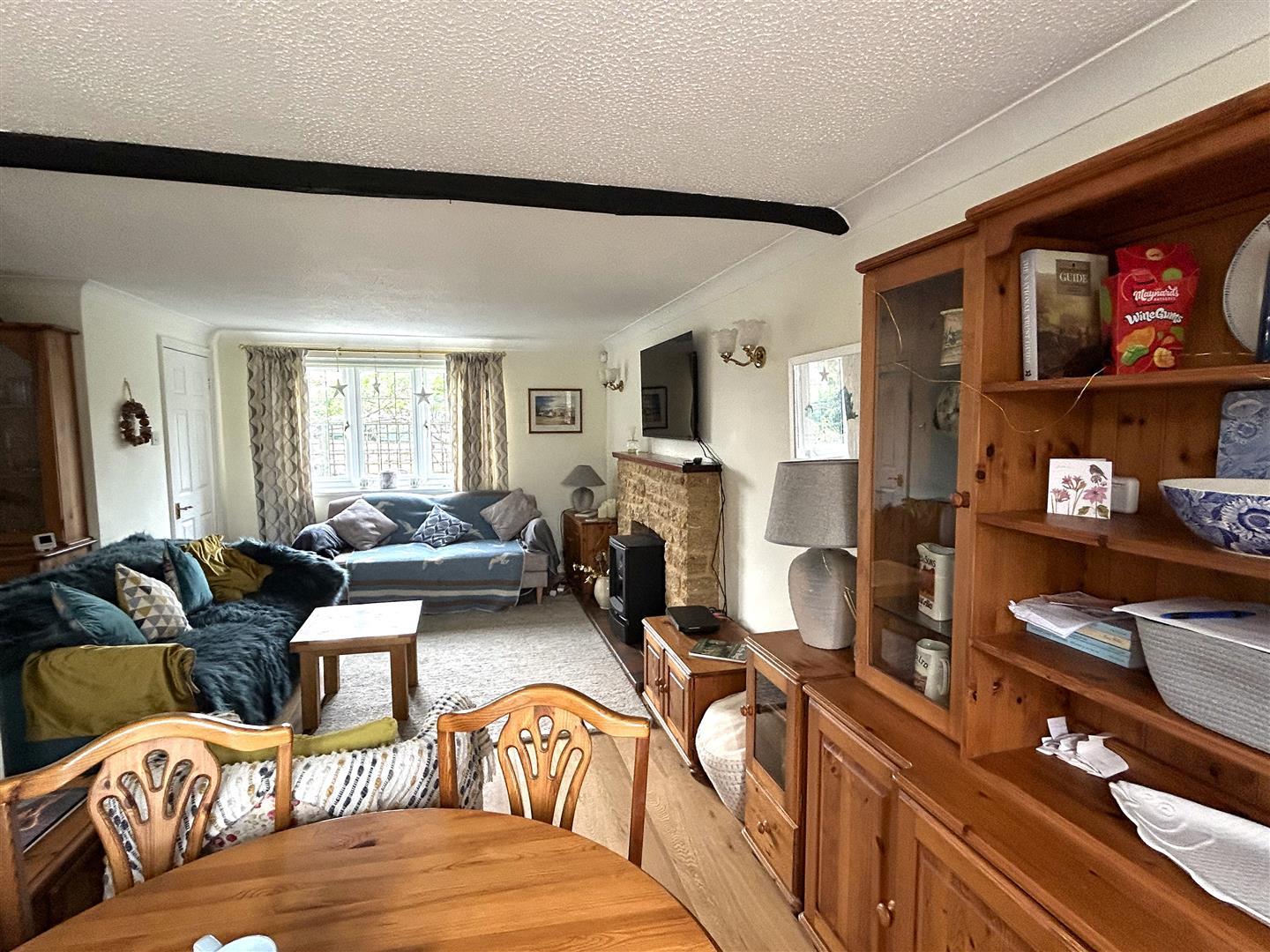 Property Image c83122a0-7c79-49fa-98df-940cb60243e3