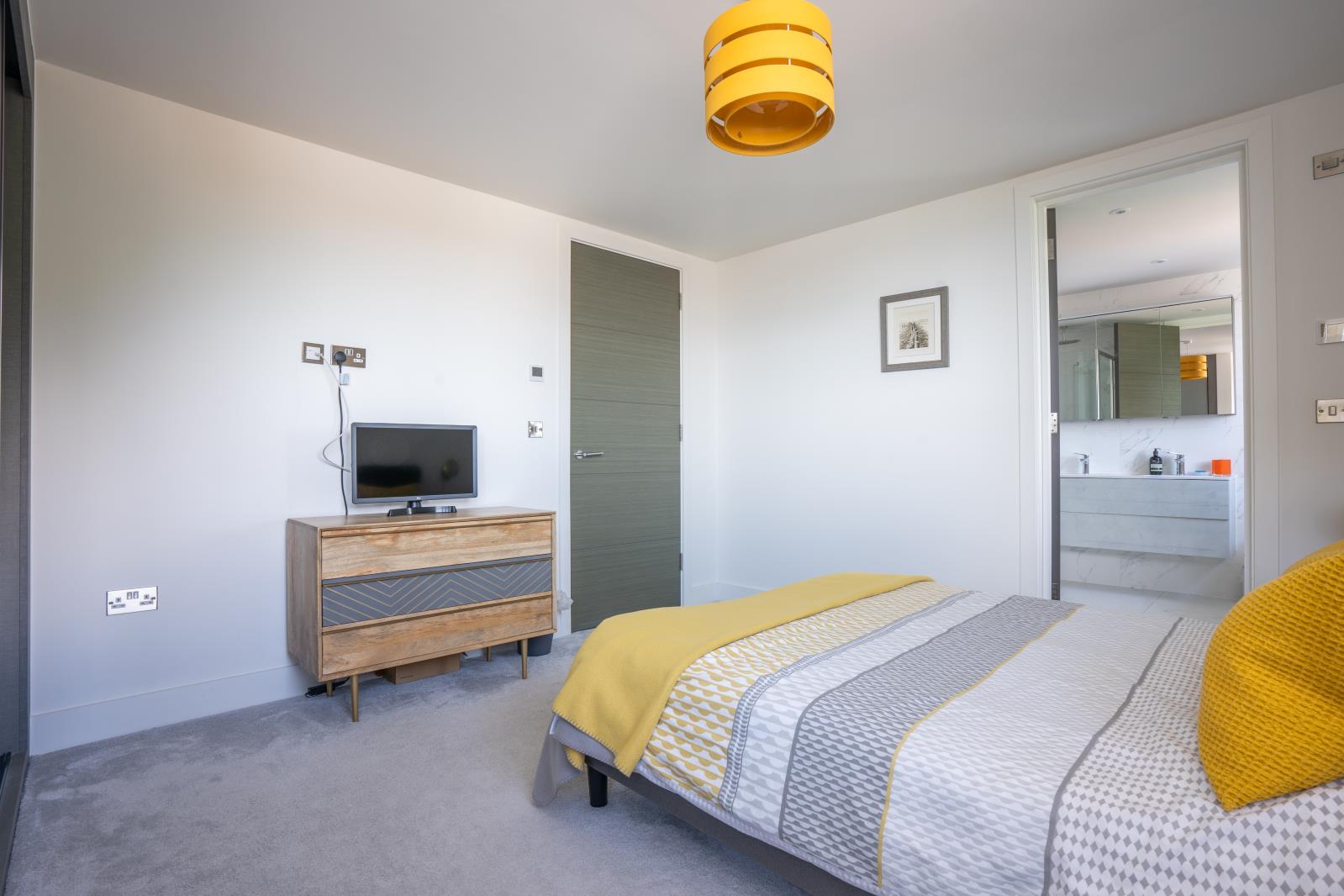 Property Image c844a469-74f1-46bb-86bf-b45cd0127e6e