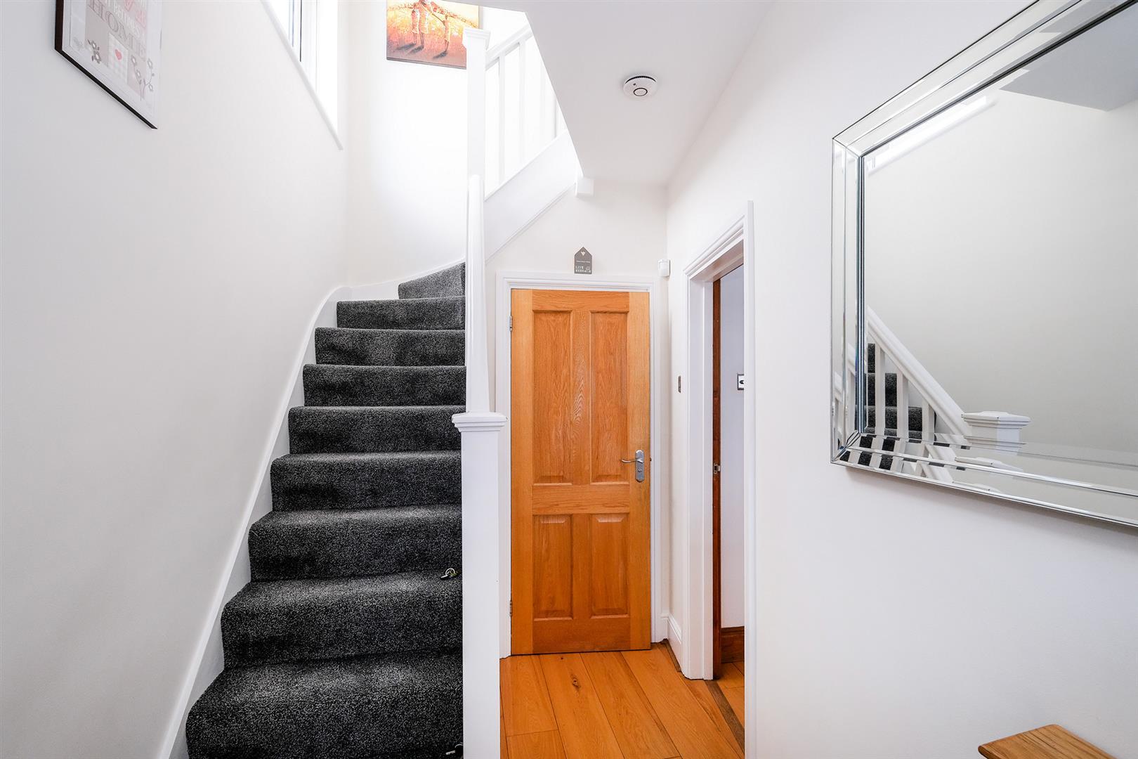 Property Image c853378b-0f51-419d-a374-119d8228f306